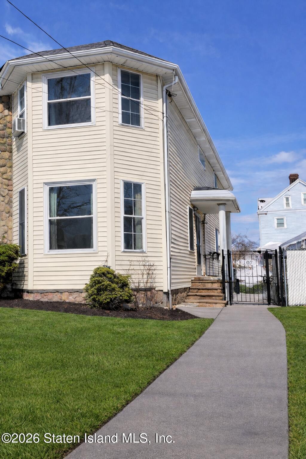 107 Liberty Avenue