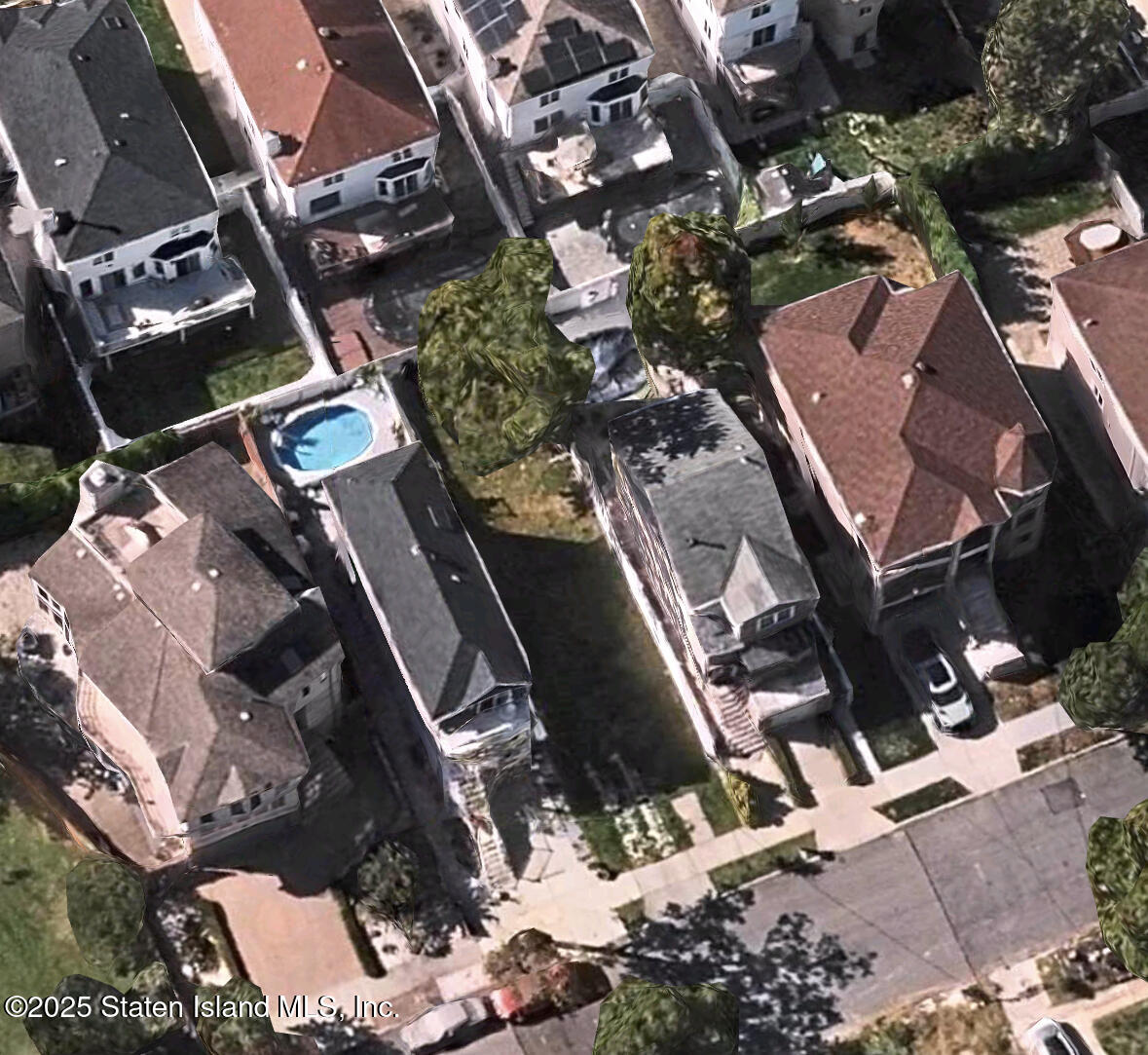 684 Yetman Avenue