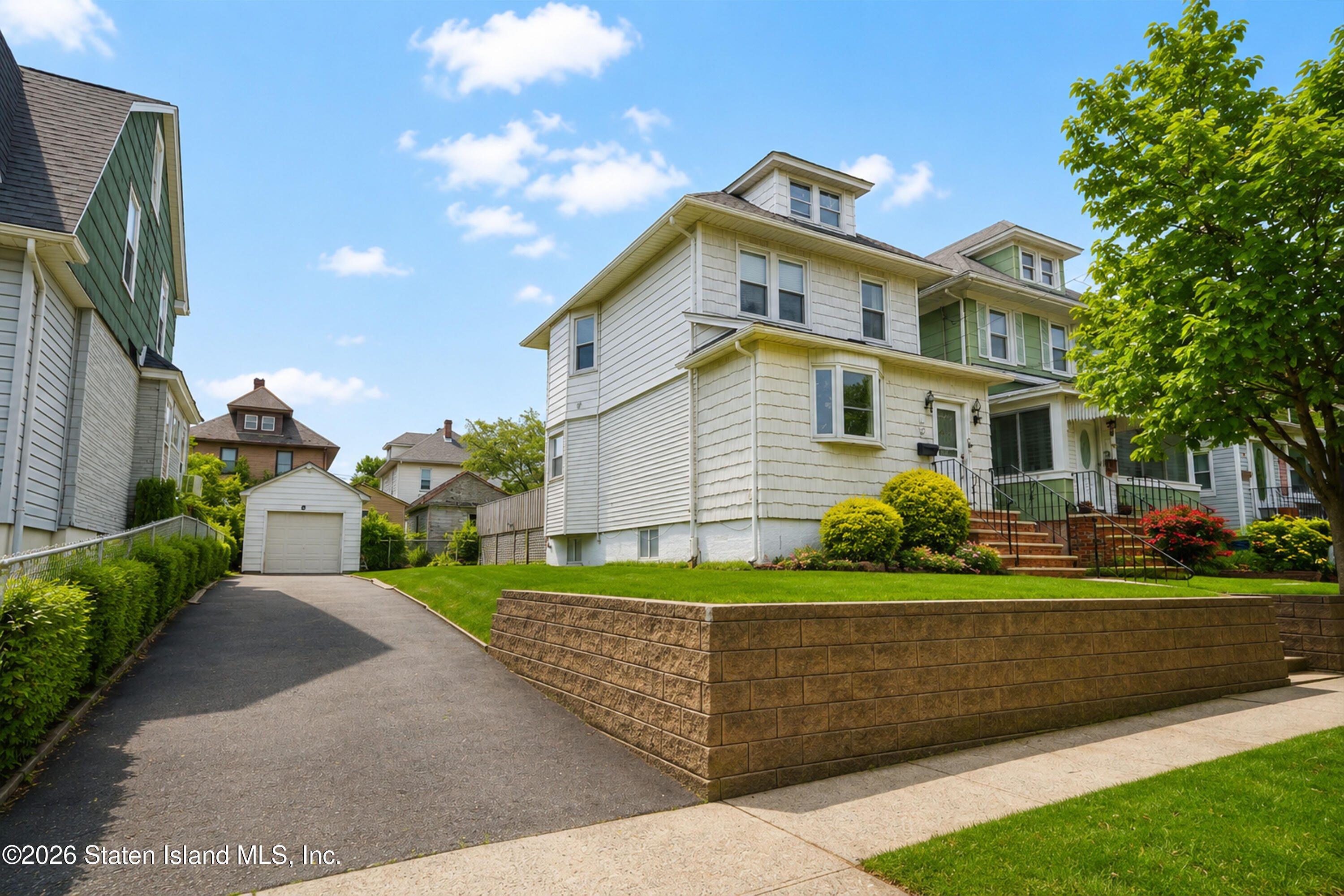 45 Homestead Avenue