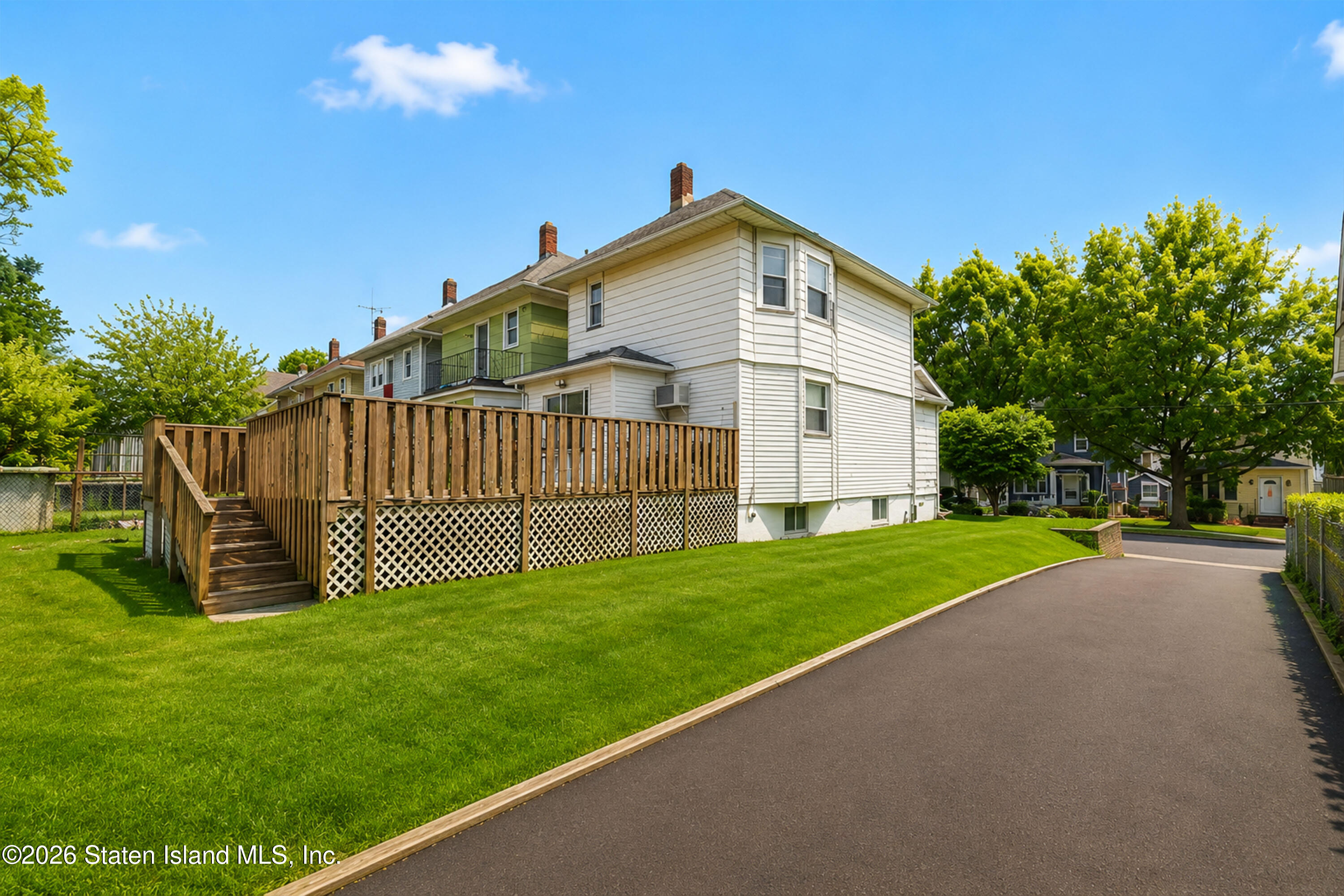 45 Homestead Avenue
