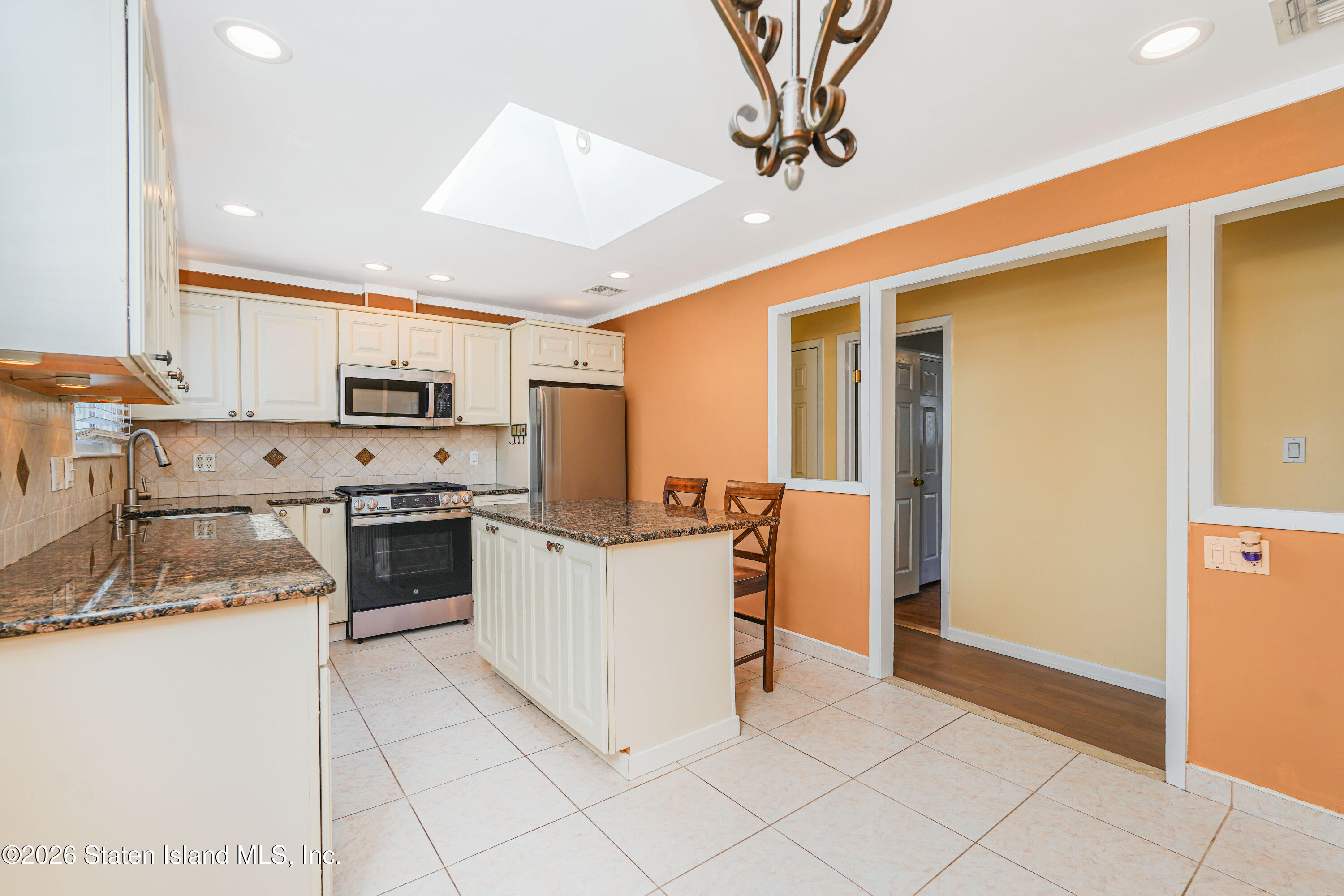 361 Montreal Avenue