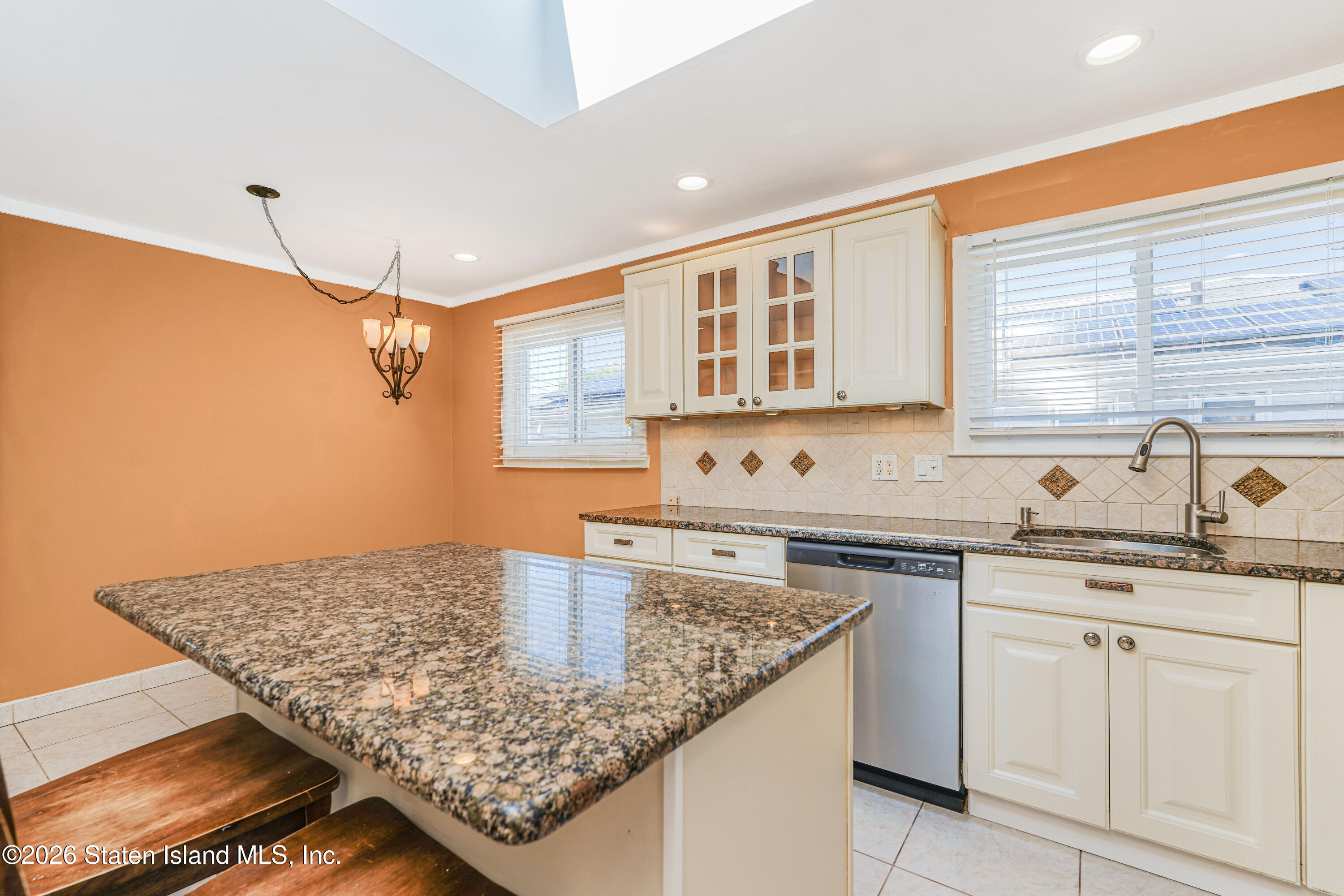 361 Montreal Avenue