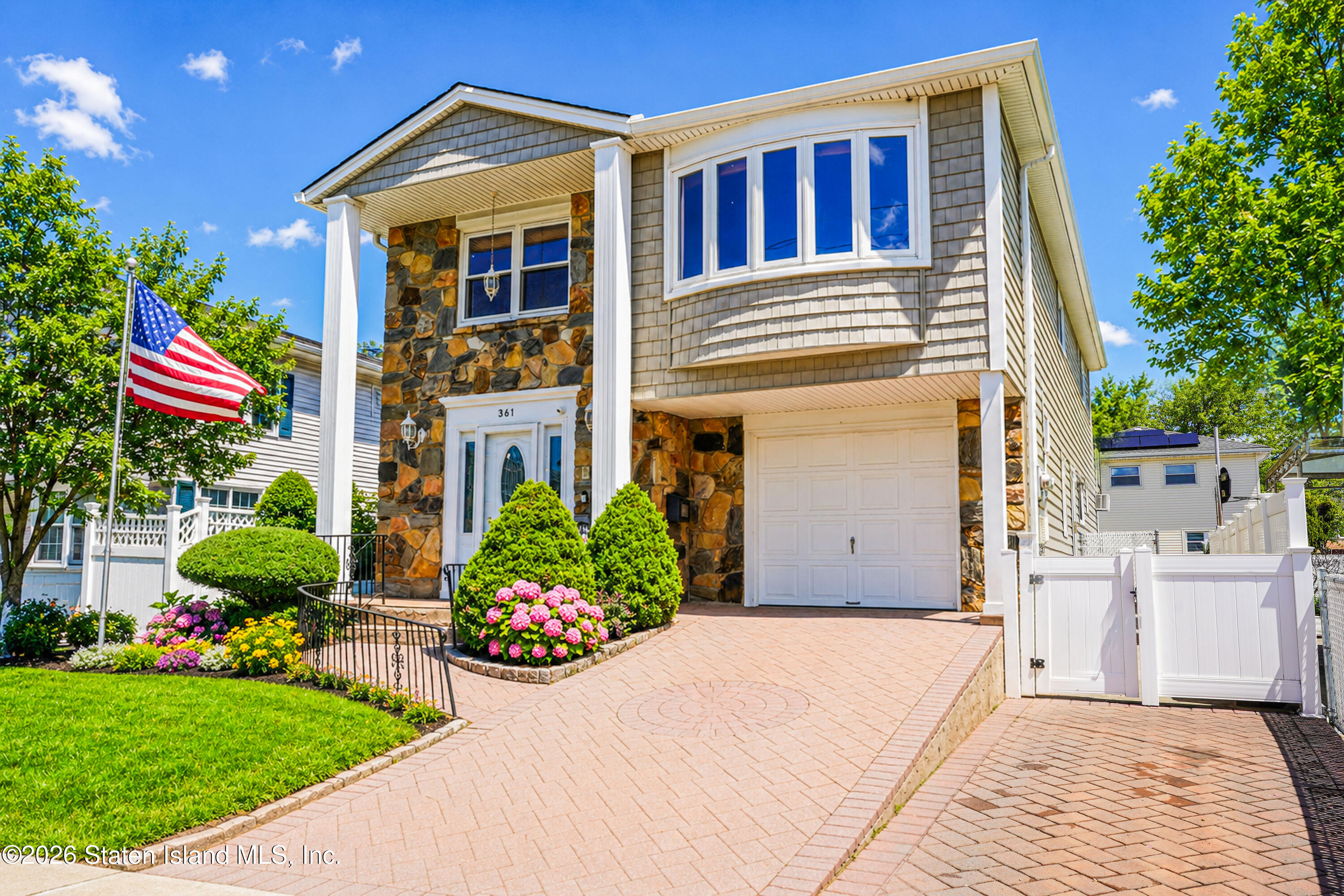 361 Montreal Avenue