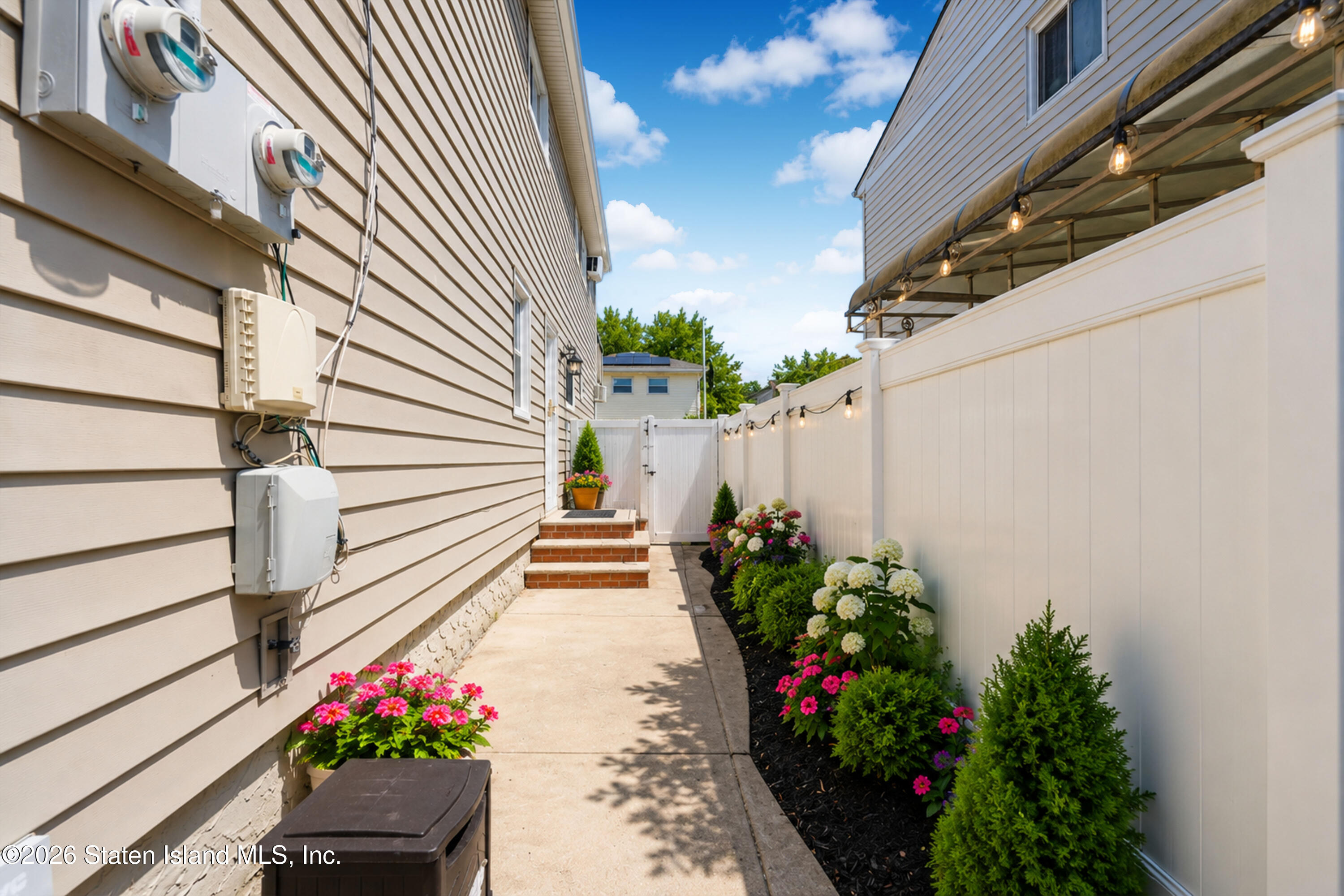 361 Montreal Avenue