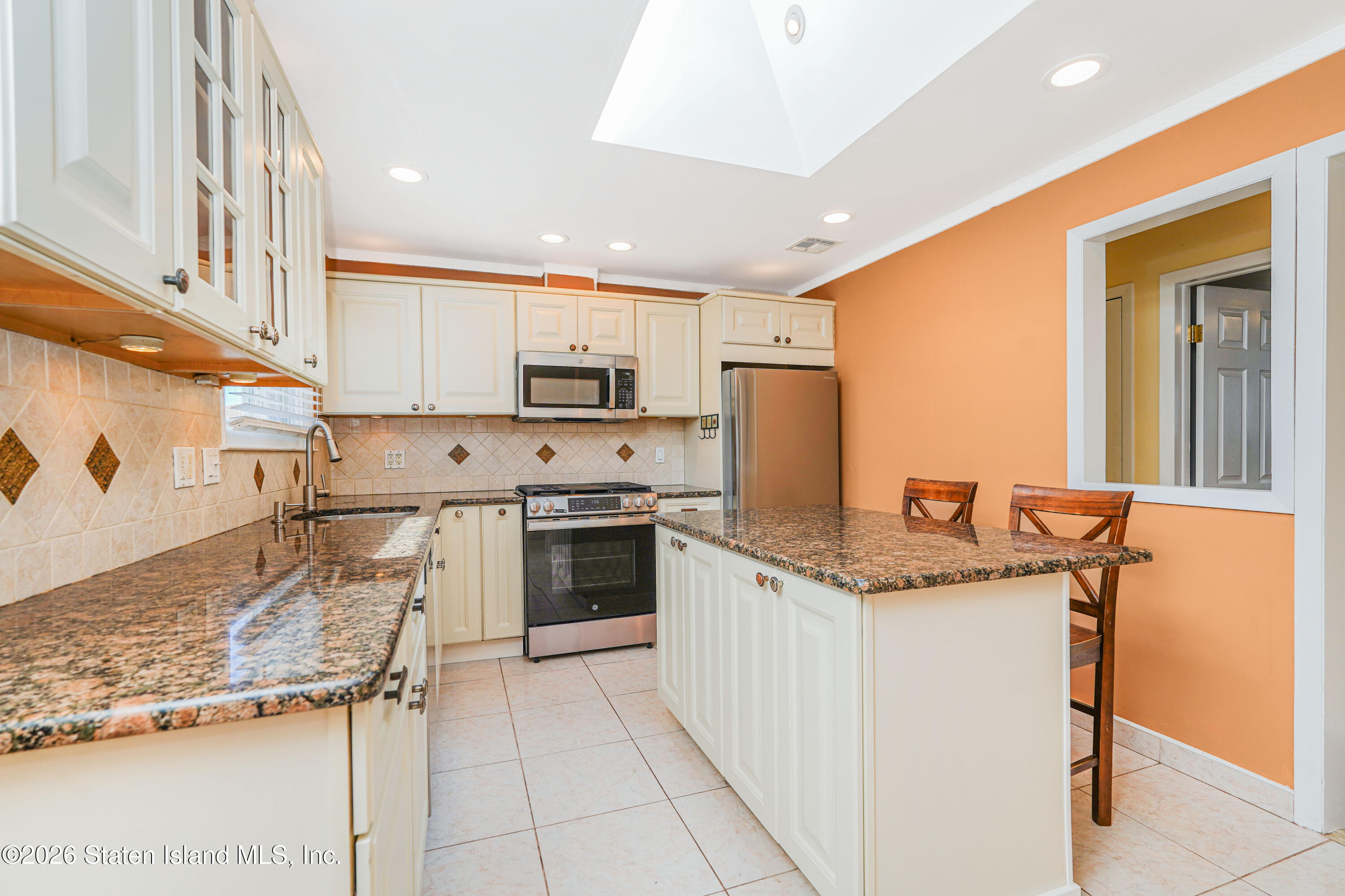 361 Montreal Avenue
