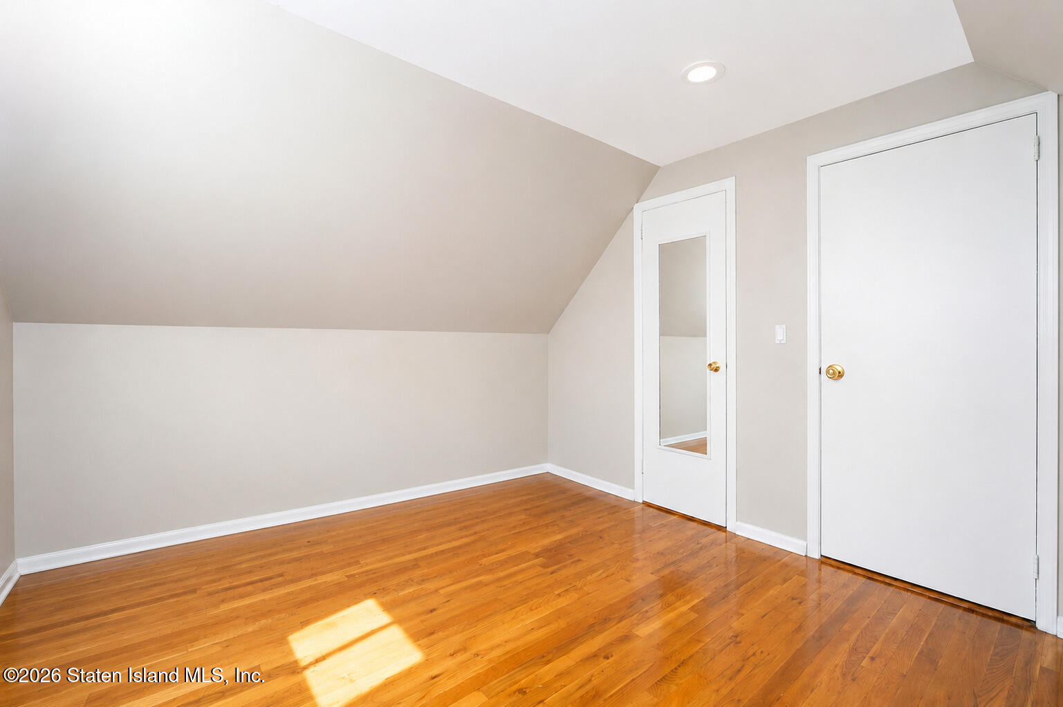 62 Kirshon Avenue