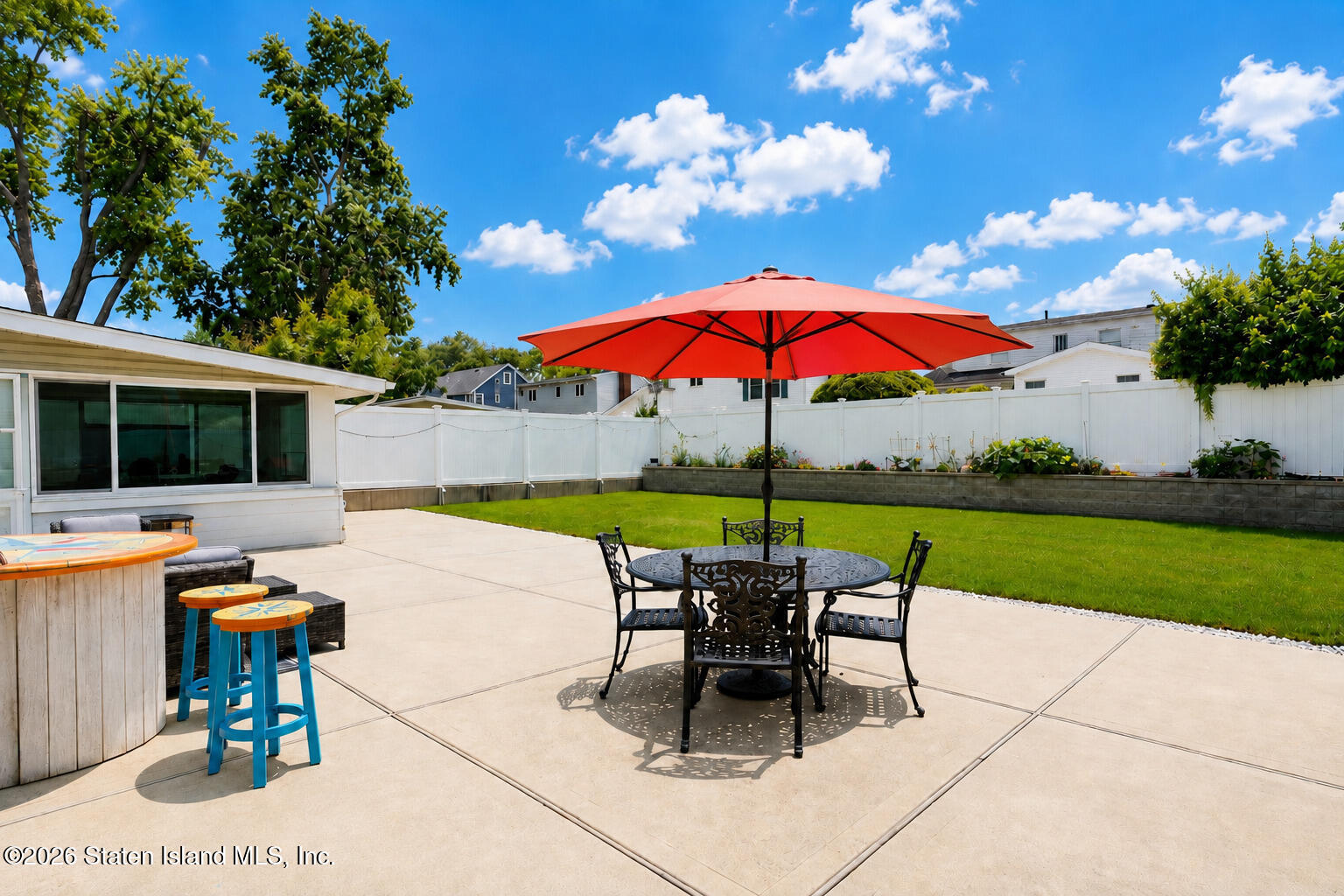 62 Kirshon Avenue