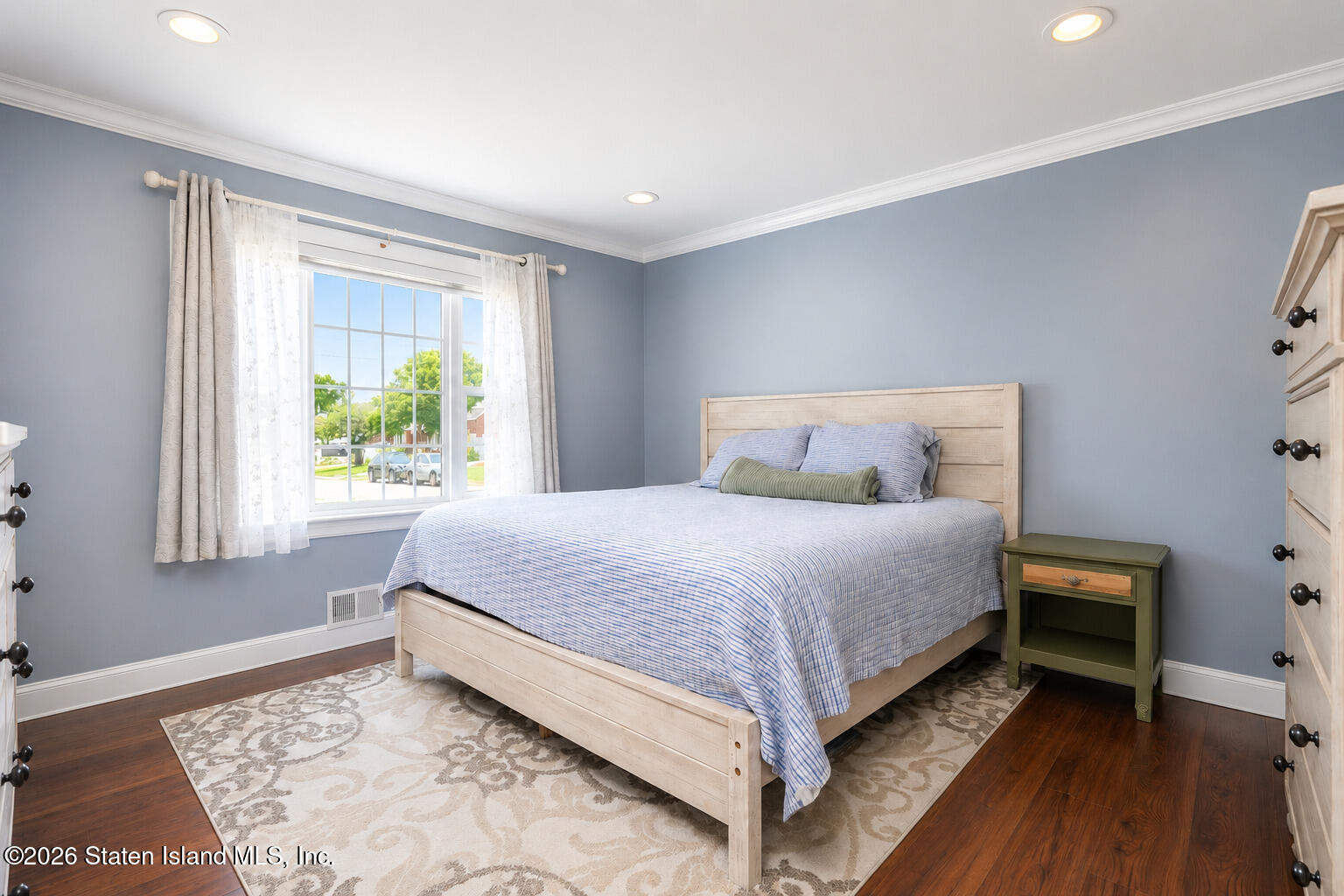 62 Kirshon Avenue
