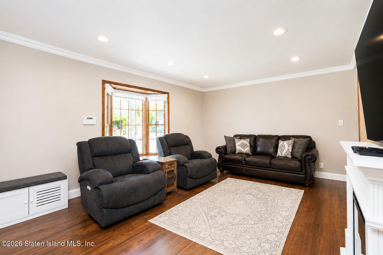 62 Kirshon Avenue
