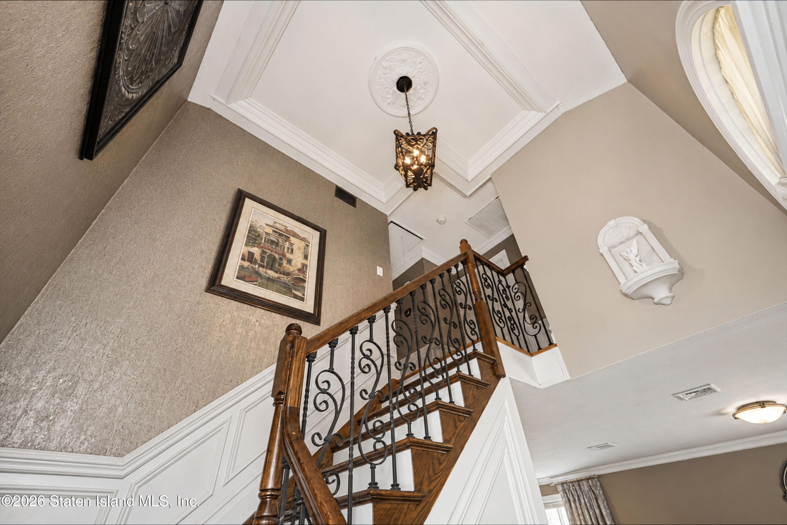 20 N Railroad Street