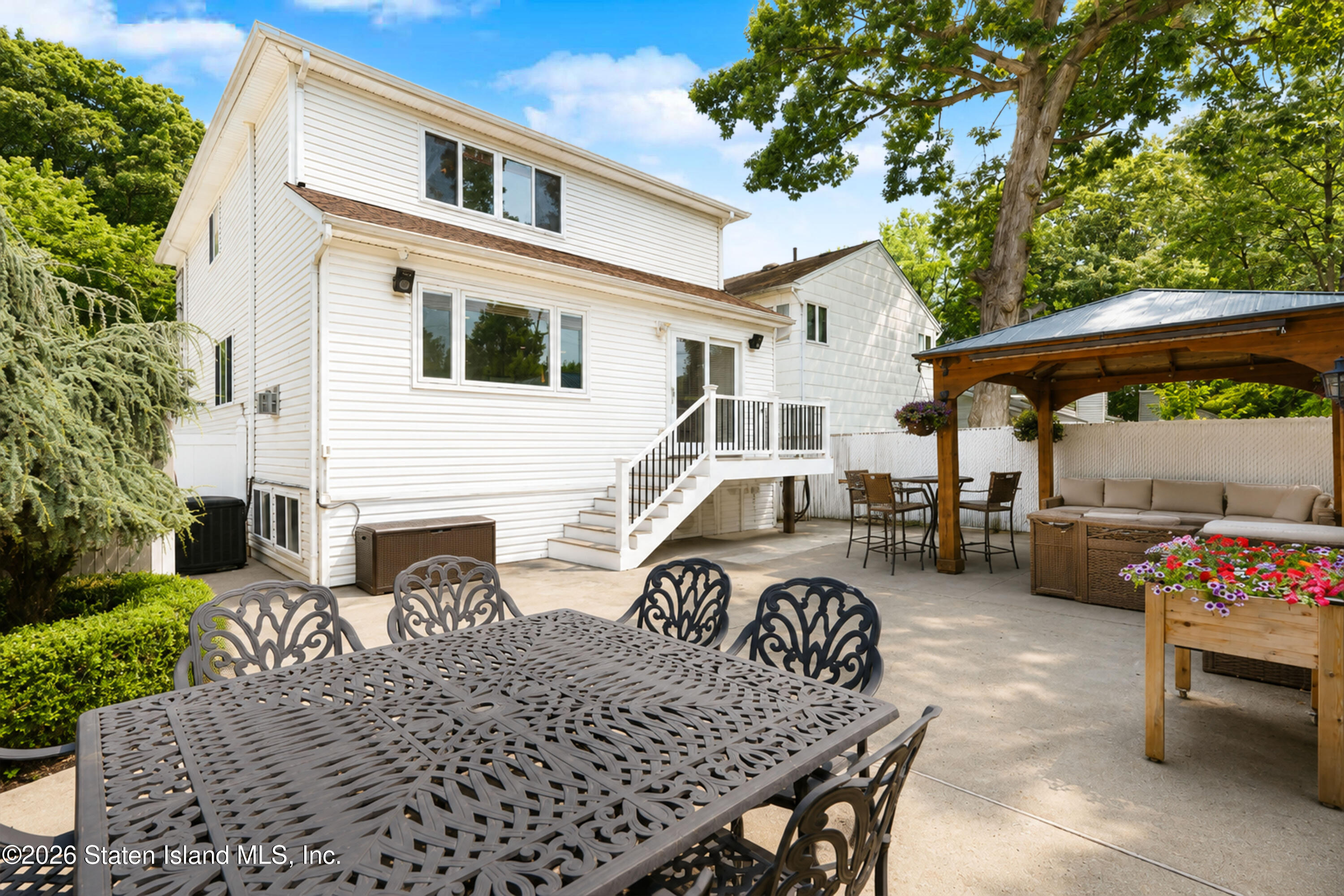 20 N Railroad Street