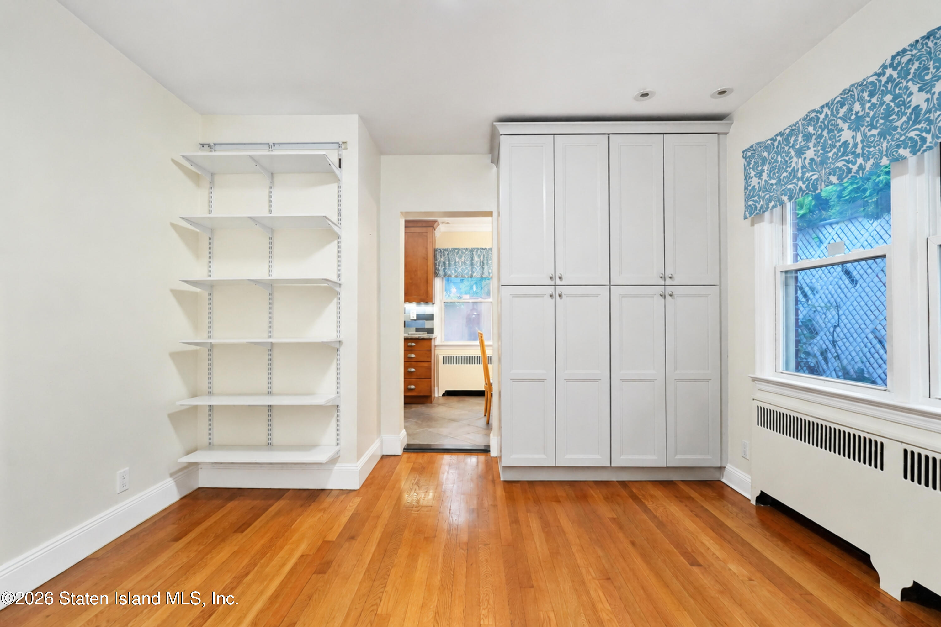 34 Holsman Road