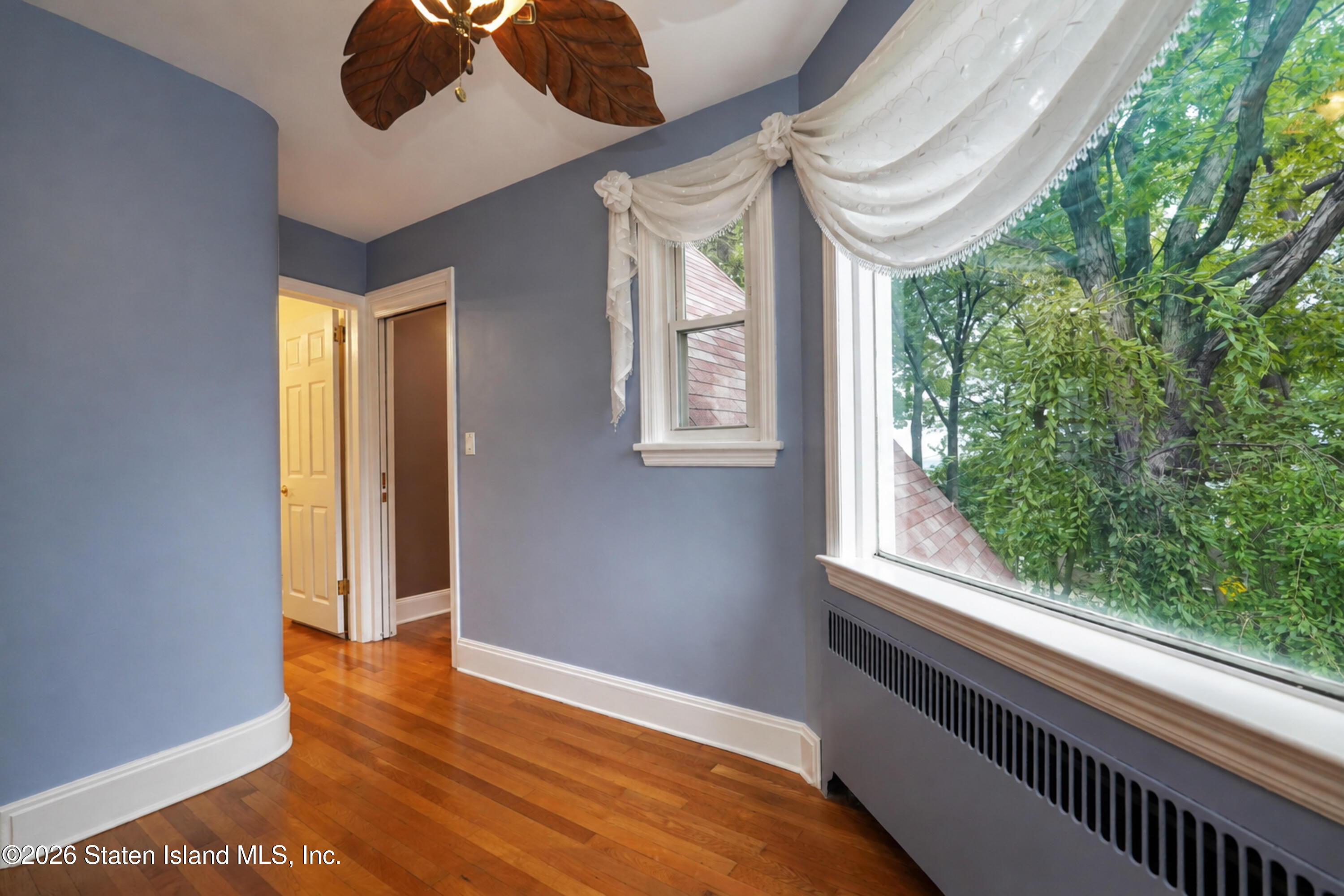 34 Holsman Road