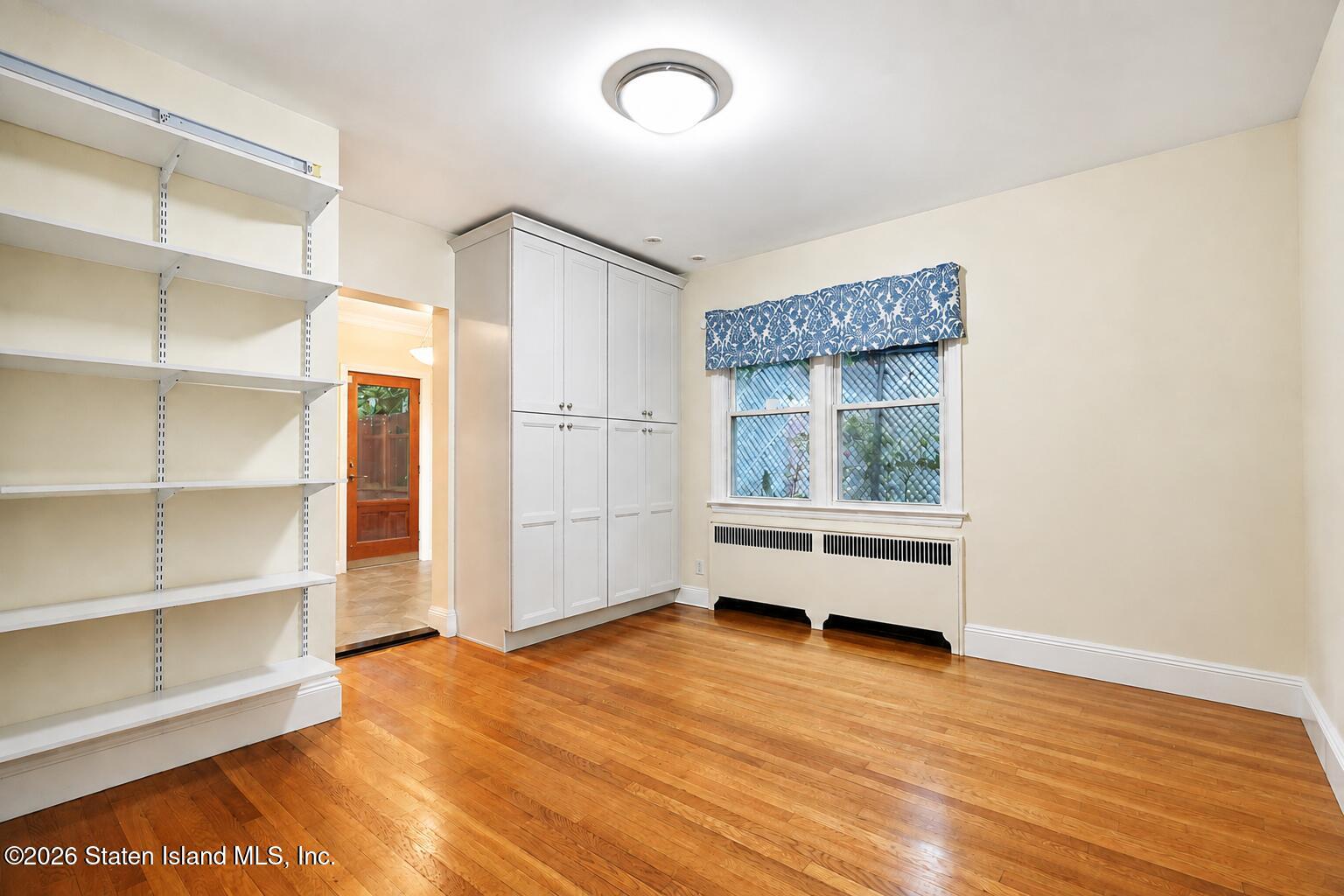 34 Holsman Road
