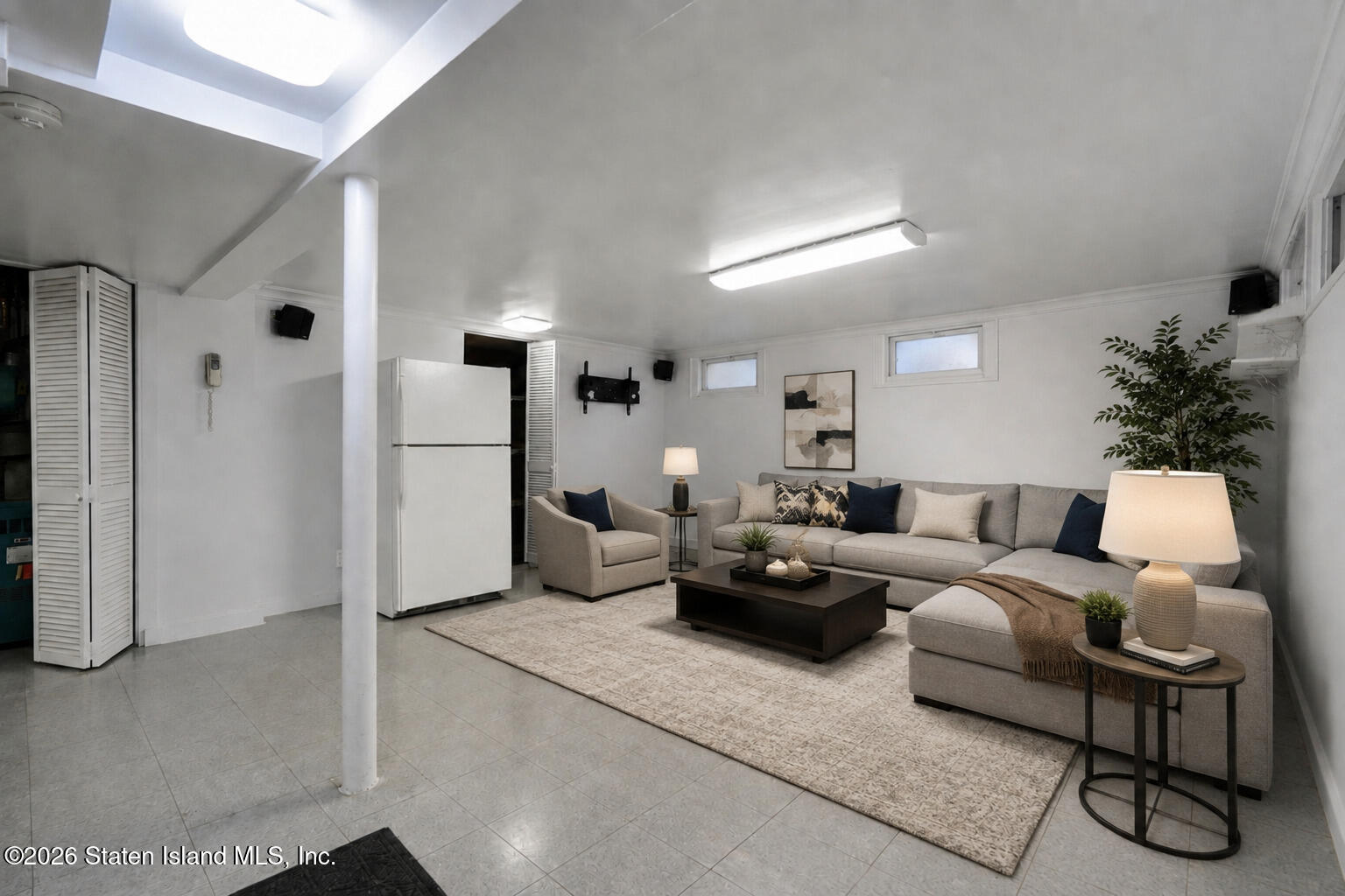 34 Holsman Road