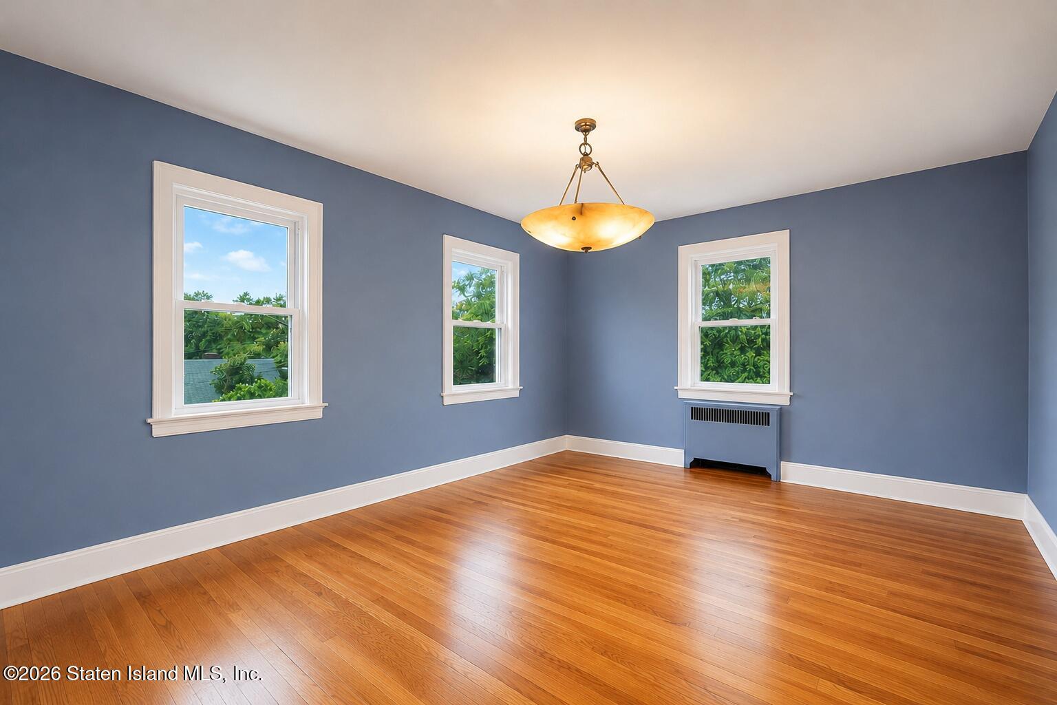 34 Holsman Road
