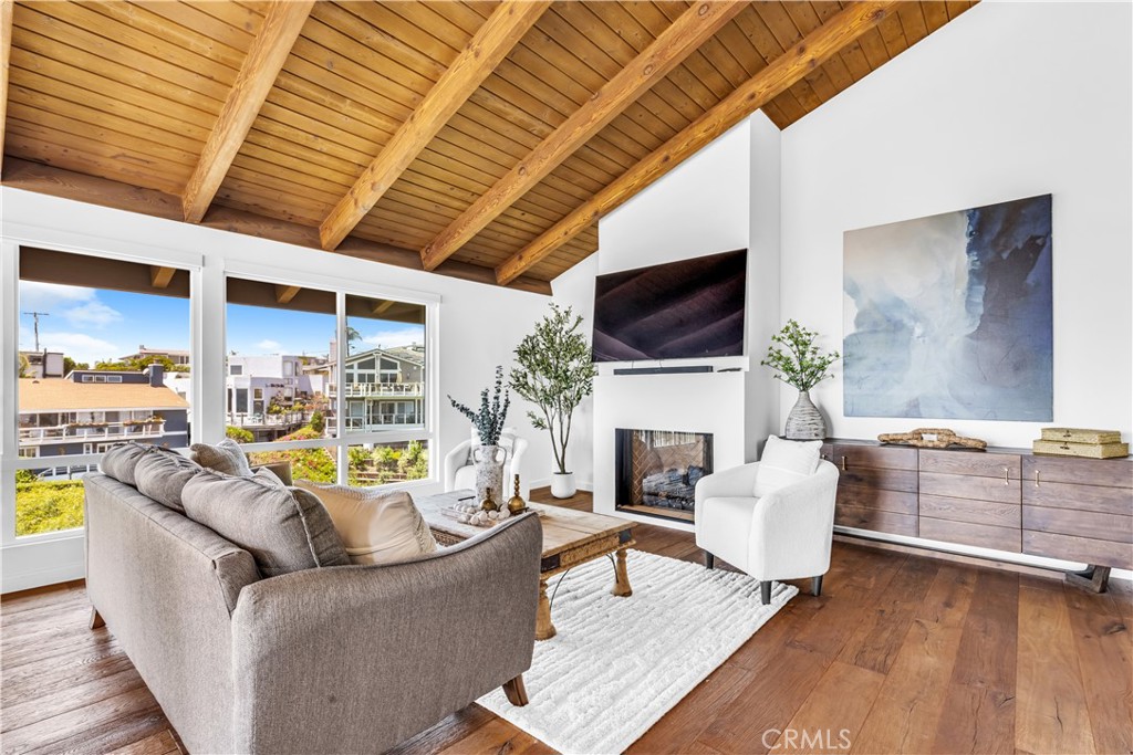 33921 Calle La Primavera