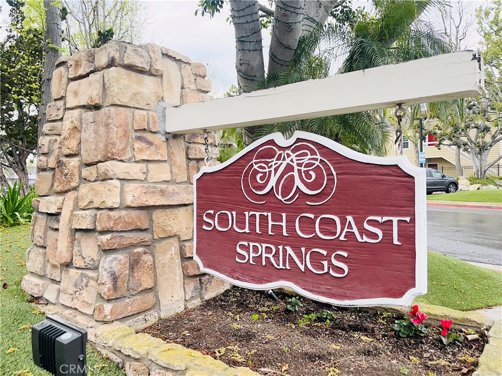 3710 S Bear Street 90