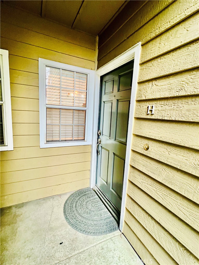 3710 S Bear Street 90