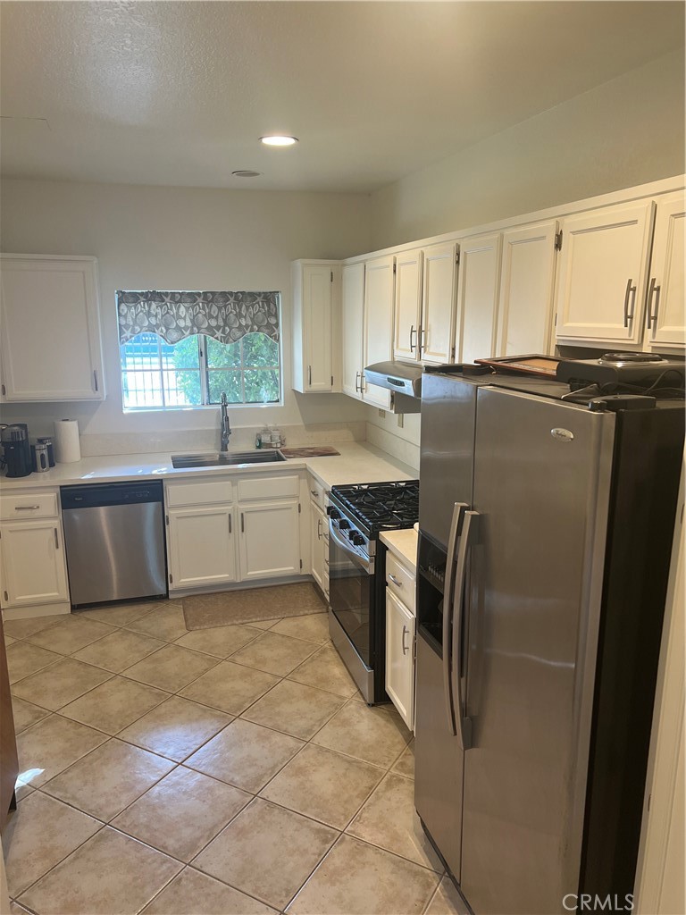 3710 S Bear Street 90