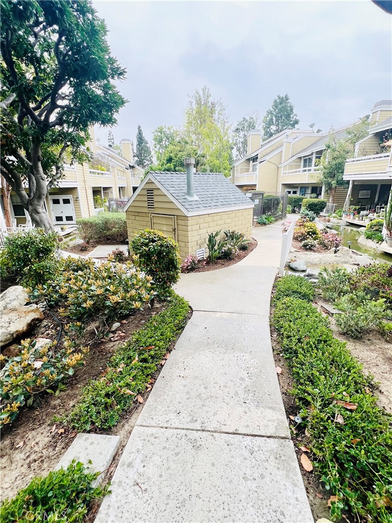 3710 S Bear Street 90