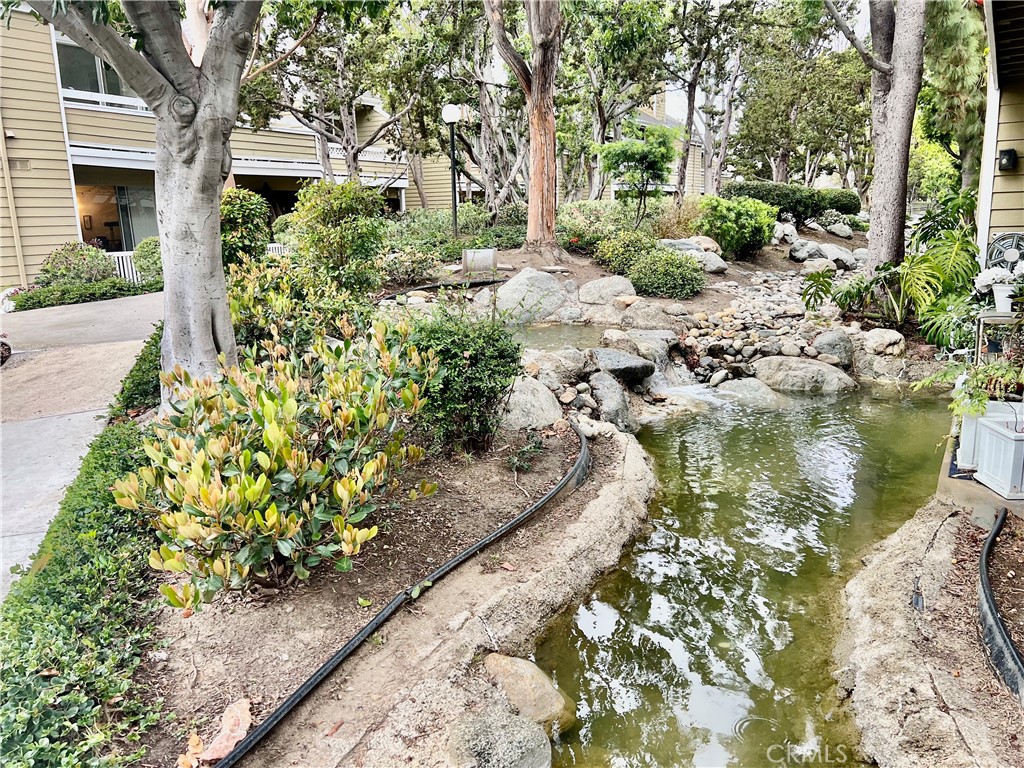 3710 S Bear Street 90