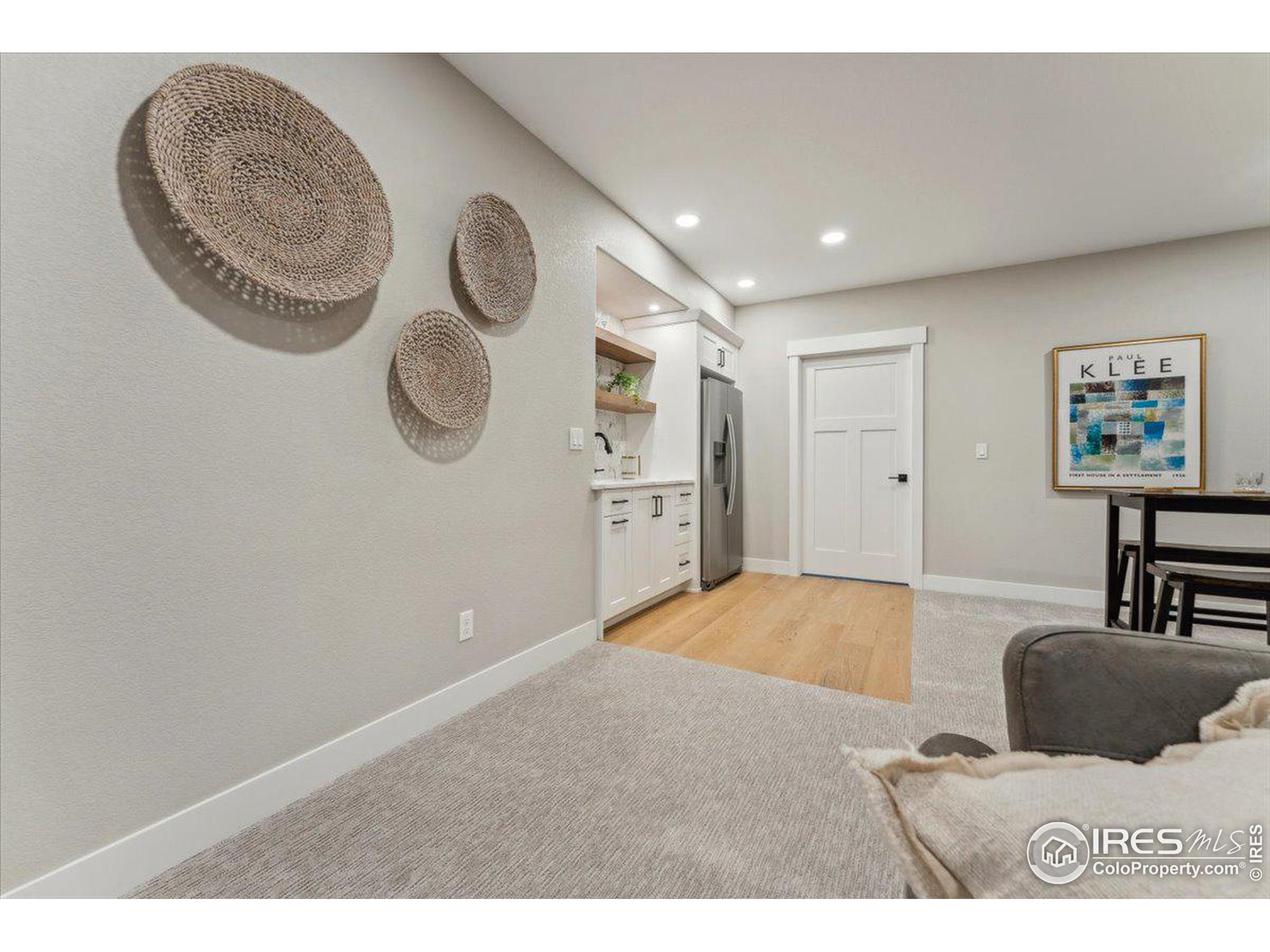 1361 Art Dr