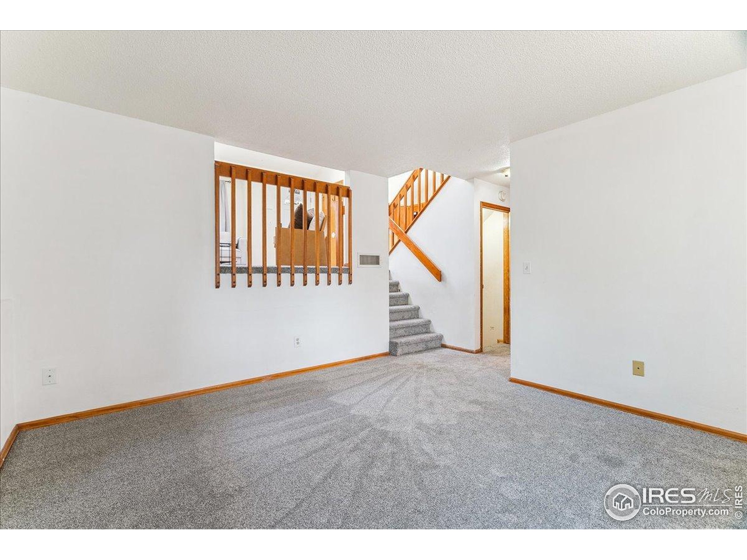 2110 Chelsea Dr