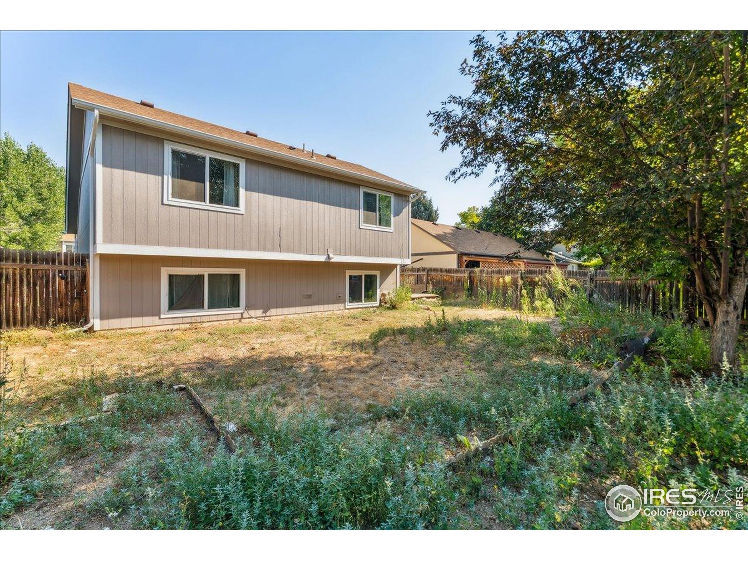 2110 Chelsea Dr