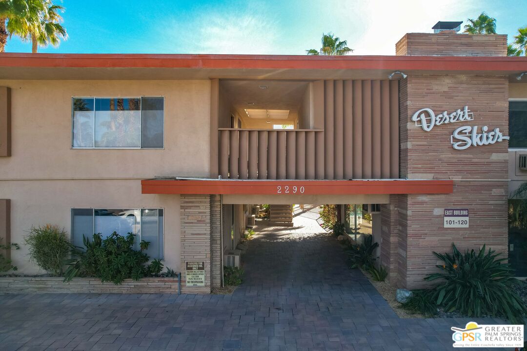 2290 S Palm Canyon Dr Unit: 115