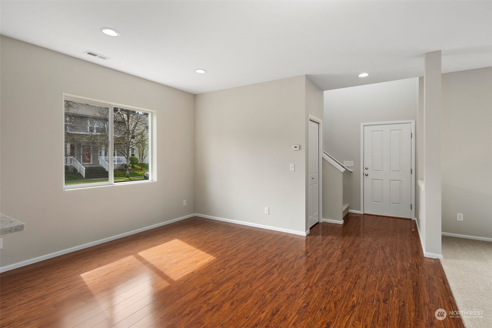 2015 E 43rd Street