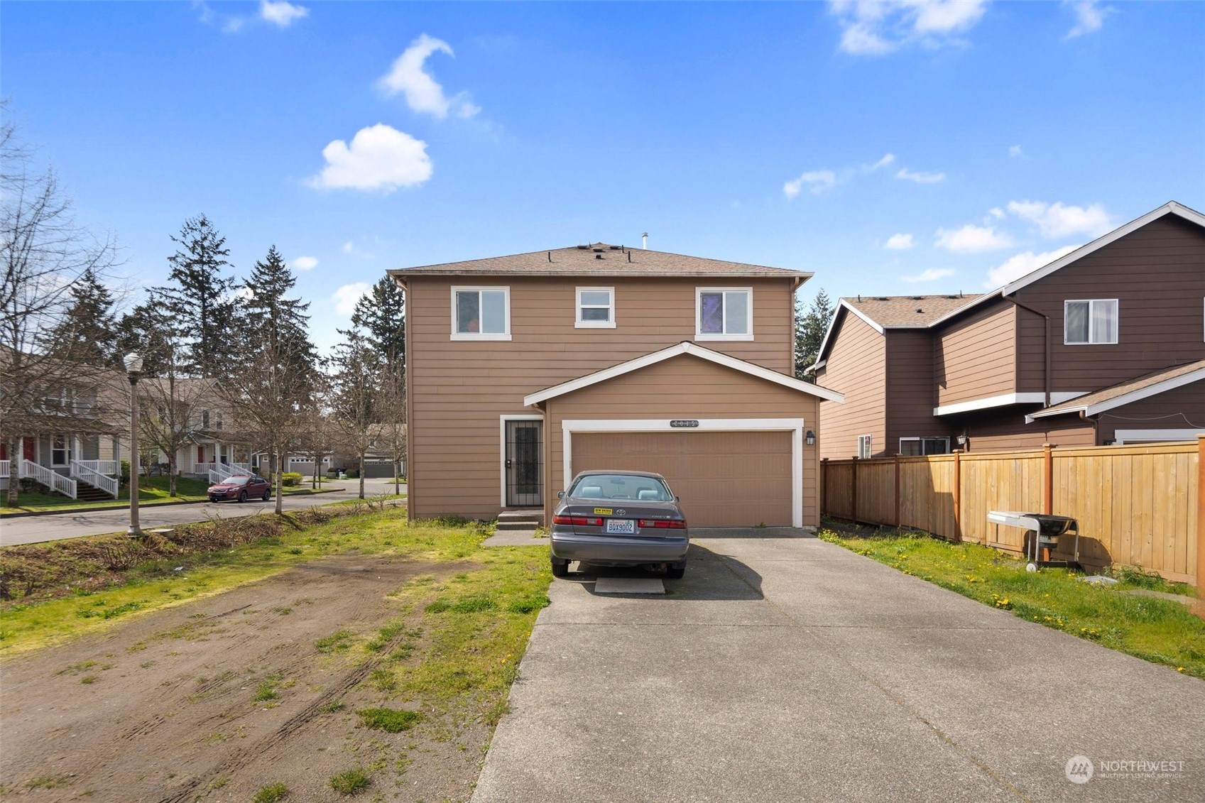 2015 E 43rd Street