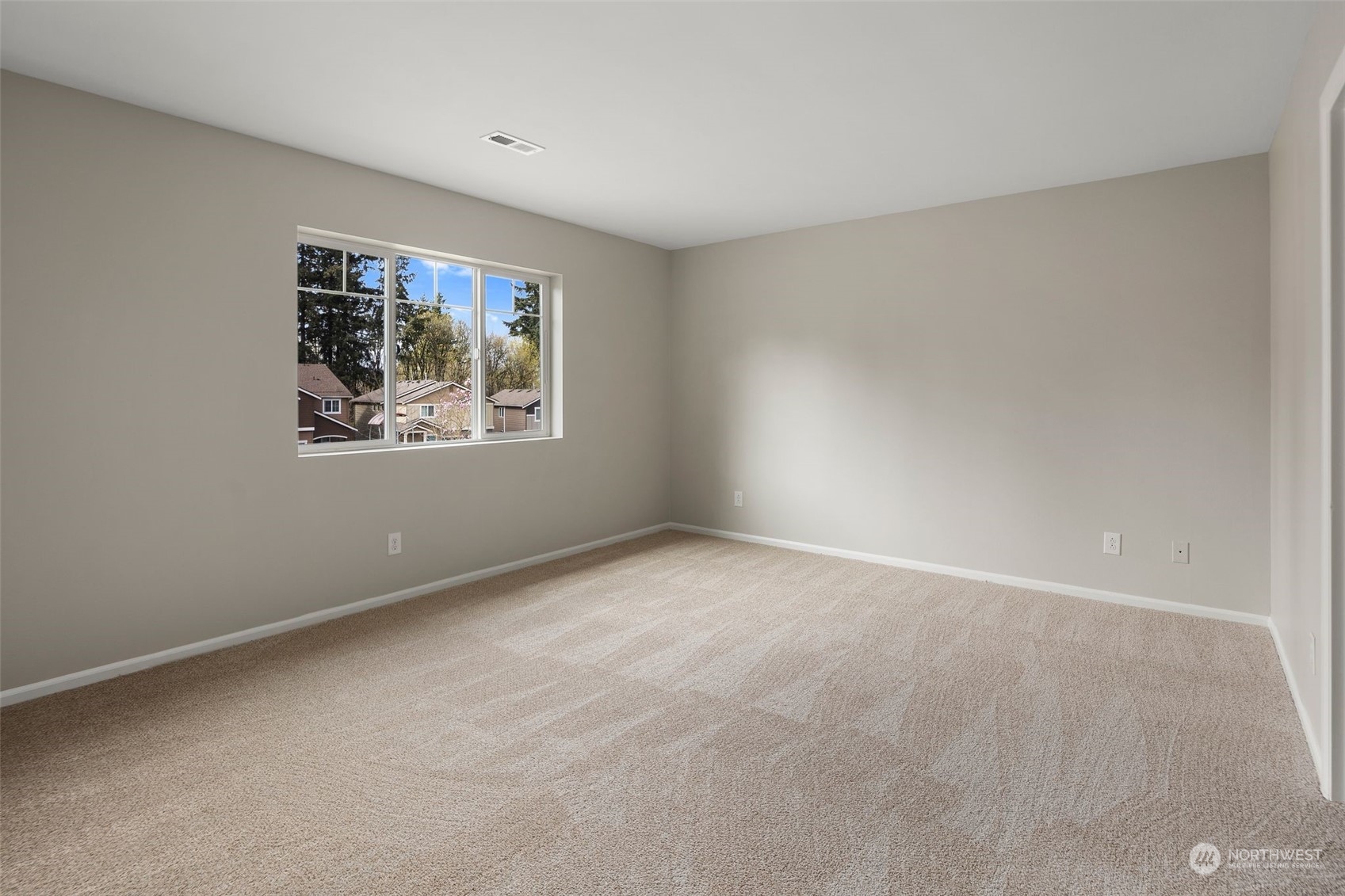 2015 E 43rd Street