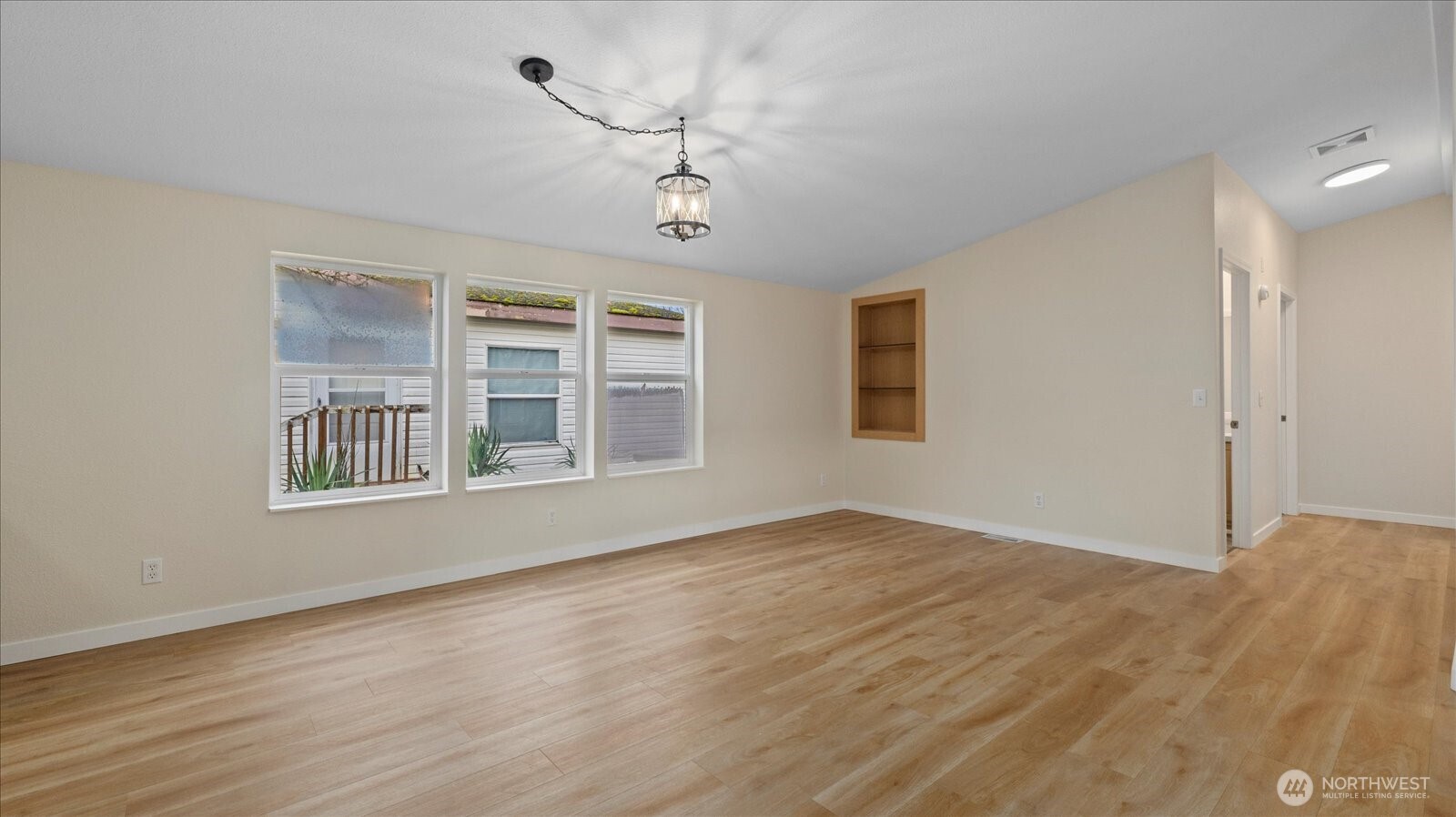 19920 67th Avenue NE Unit: 20