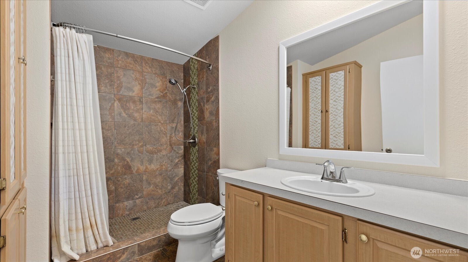 19920 67th Avenue NE Unit: 20