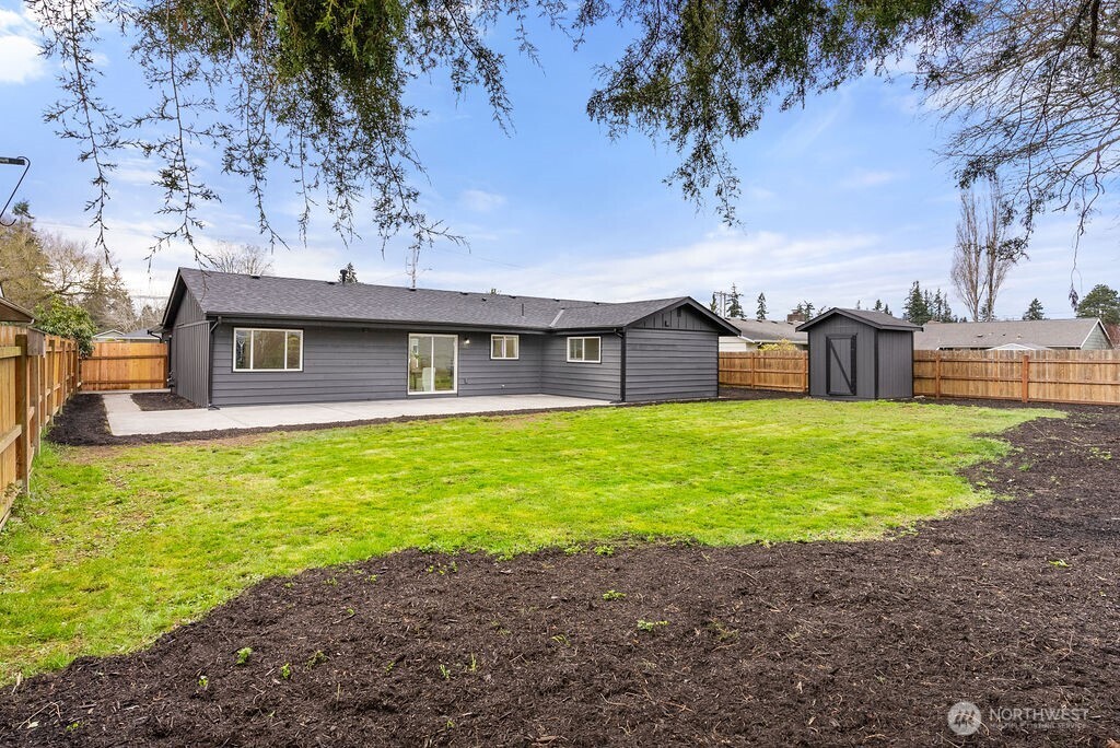 8709 48th Drive NE
