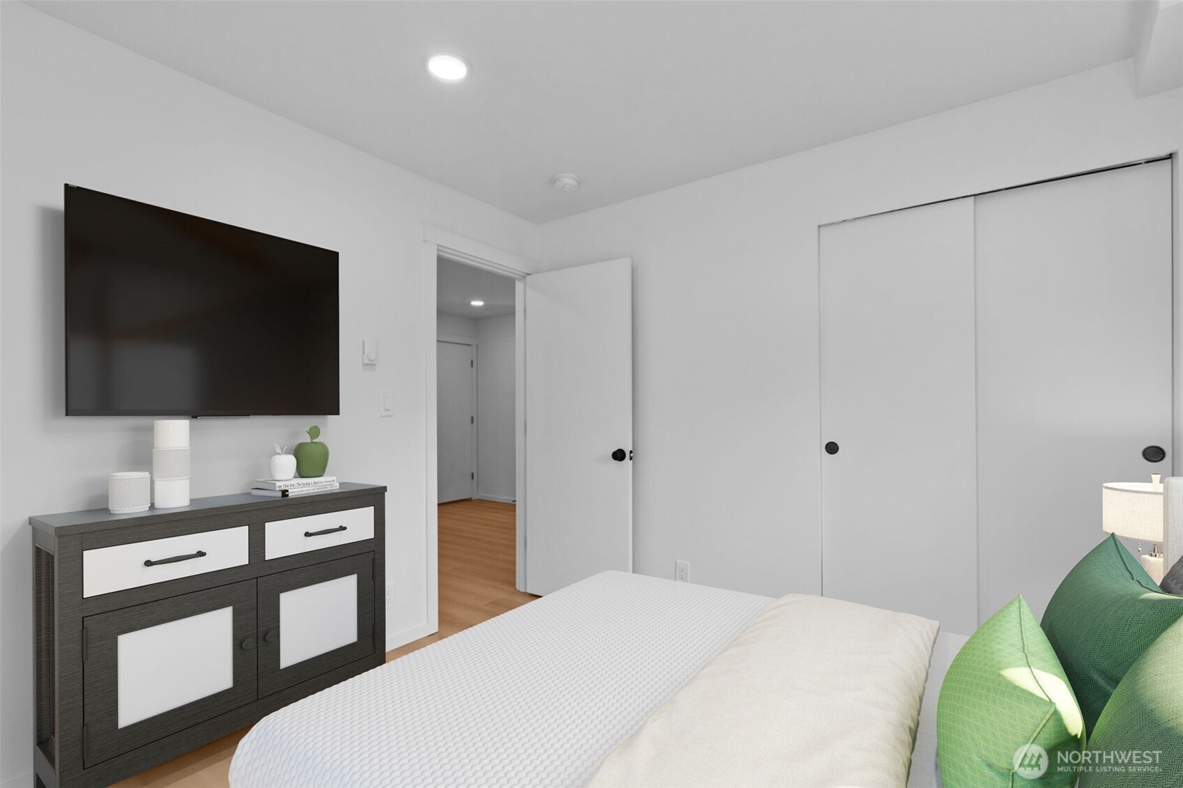 2306 140th Street NE