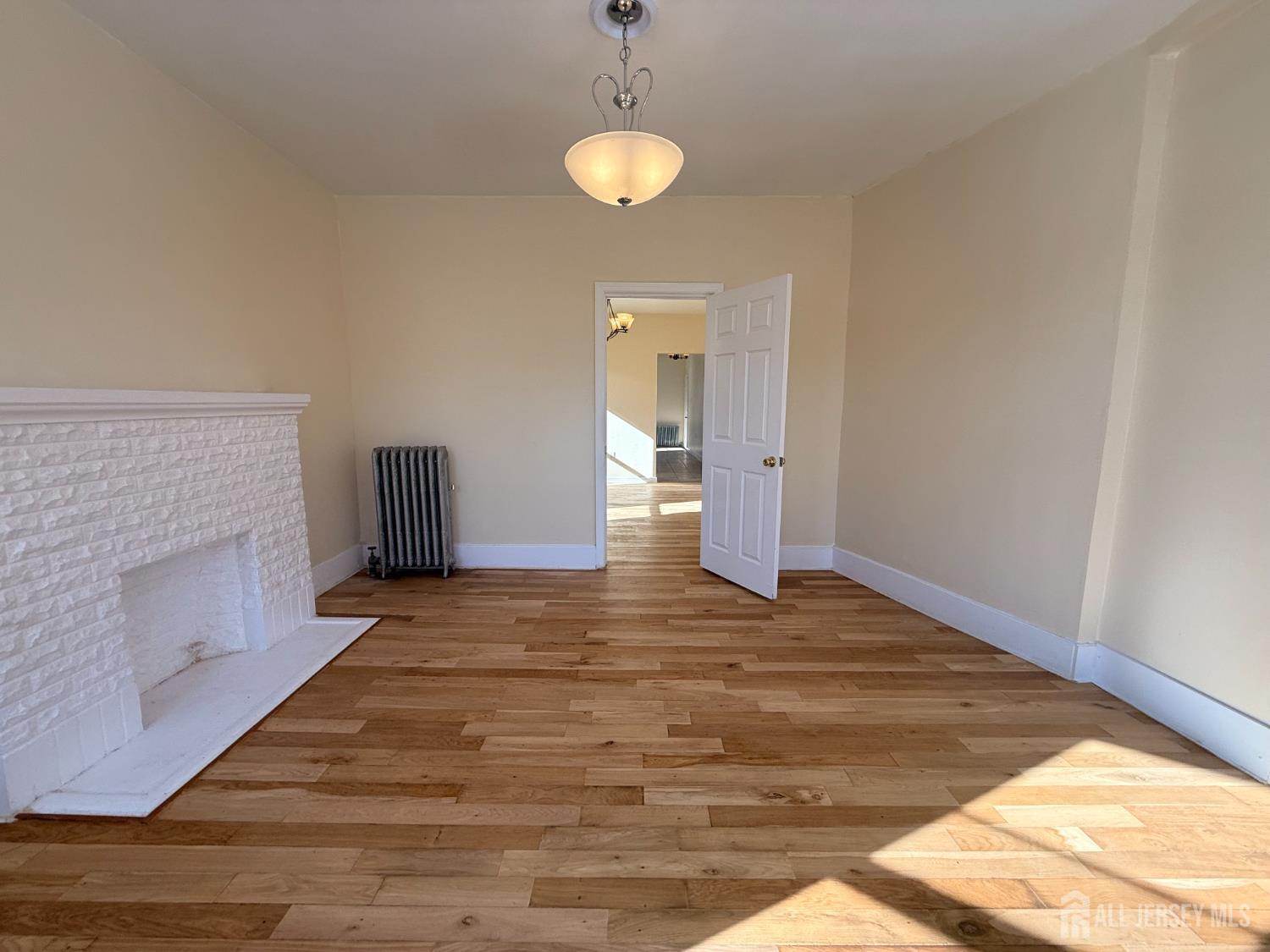 67 Girard Avenue # B