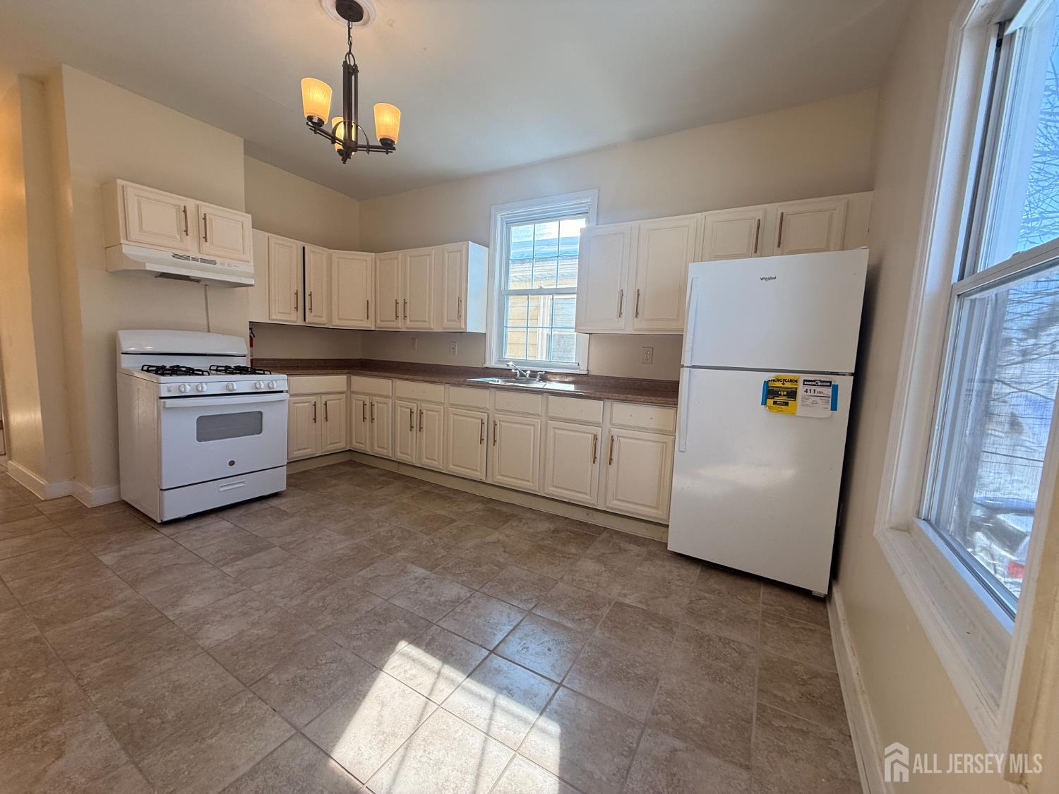 67 Girard Avenue # B