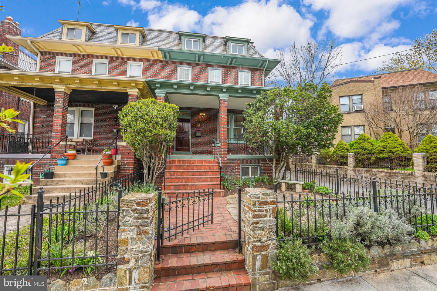 1333 Madison St NW