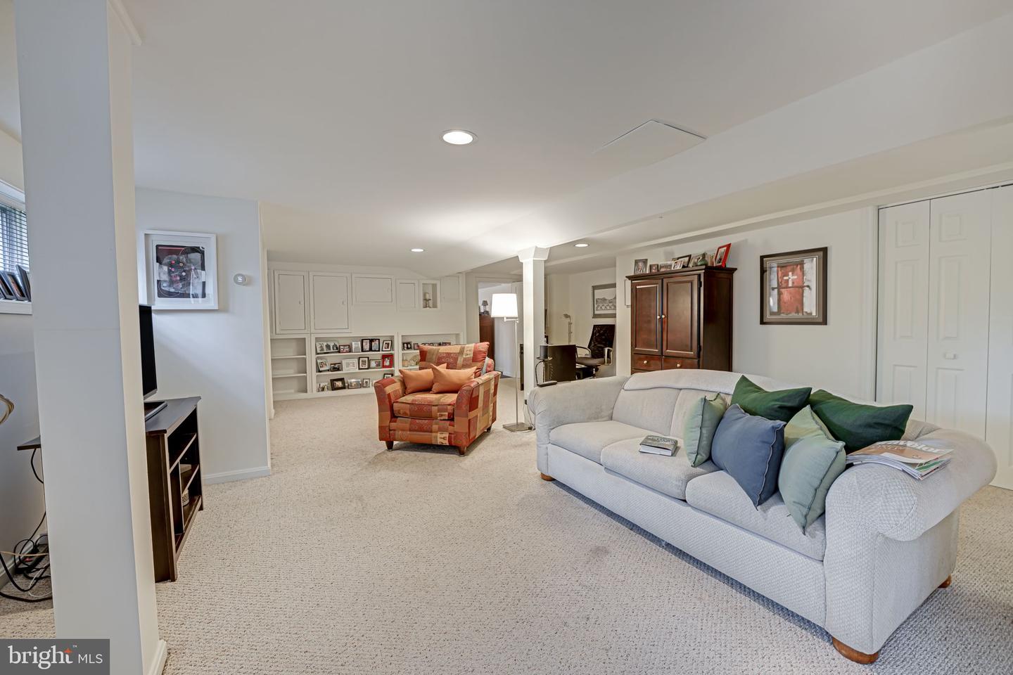 1333 Madison St NW