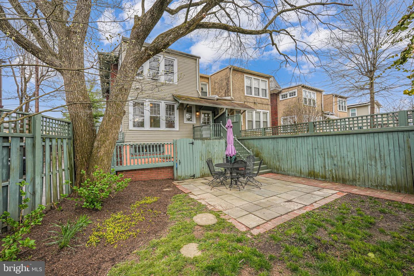 1333 Madison St NW