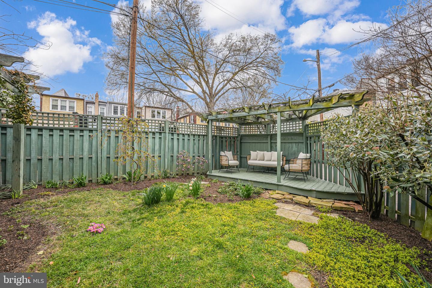 1333 Madison St NW