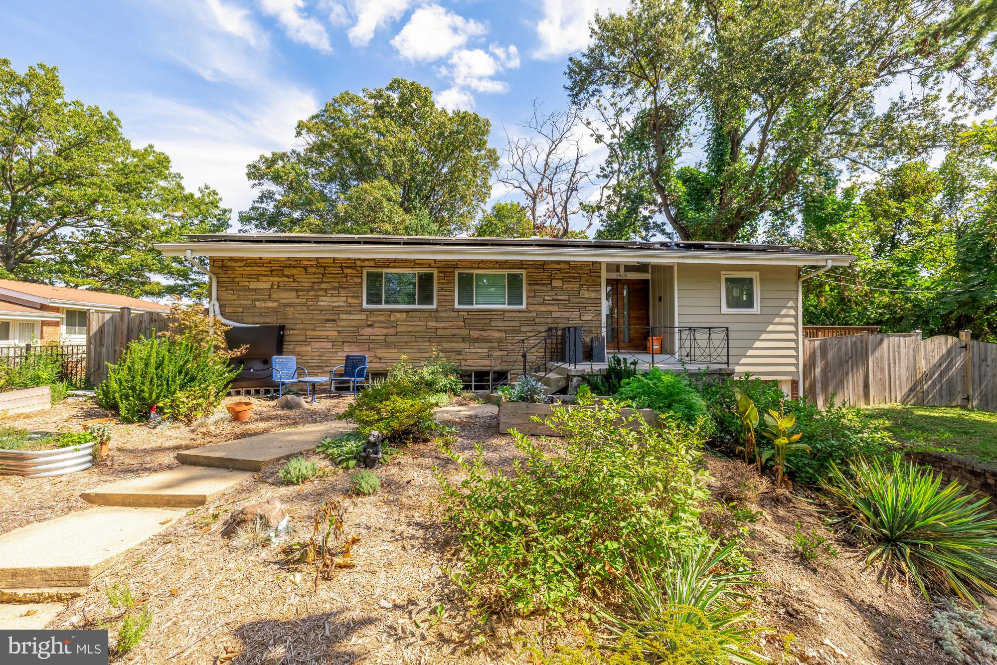 2815 15TH STREET NE