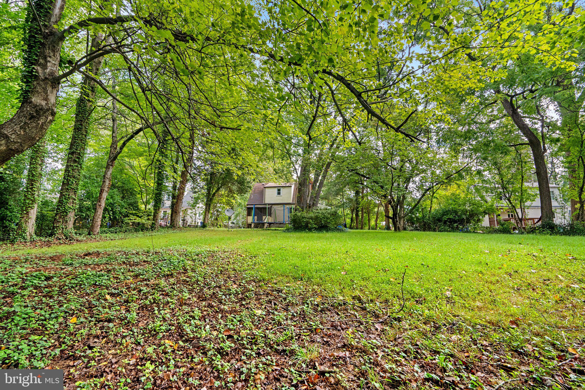 9910 Gardiner AVENUE