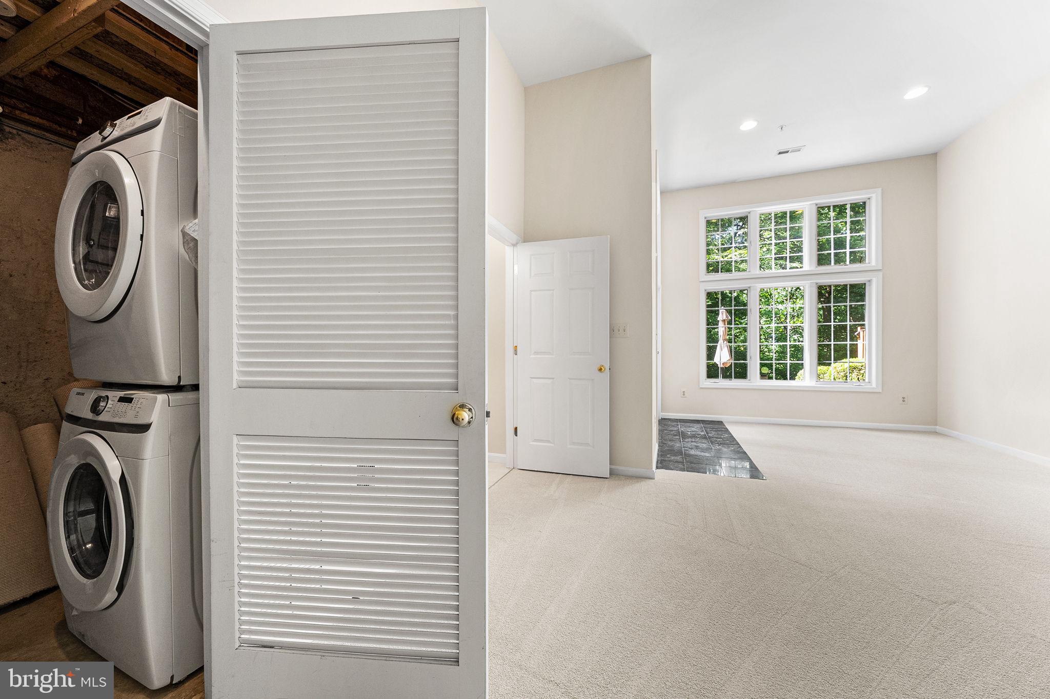 135 WOOTTON OAKS COURT