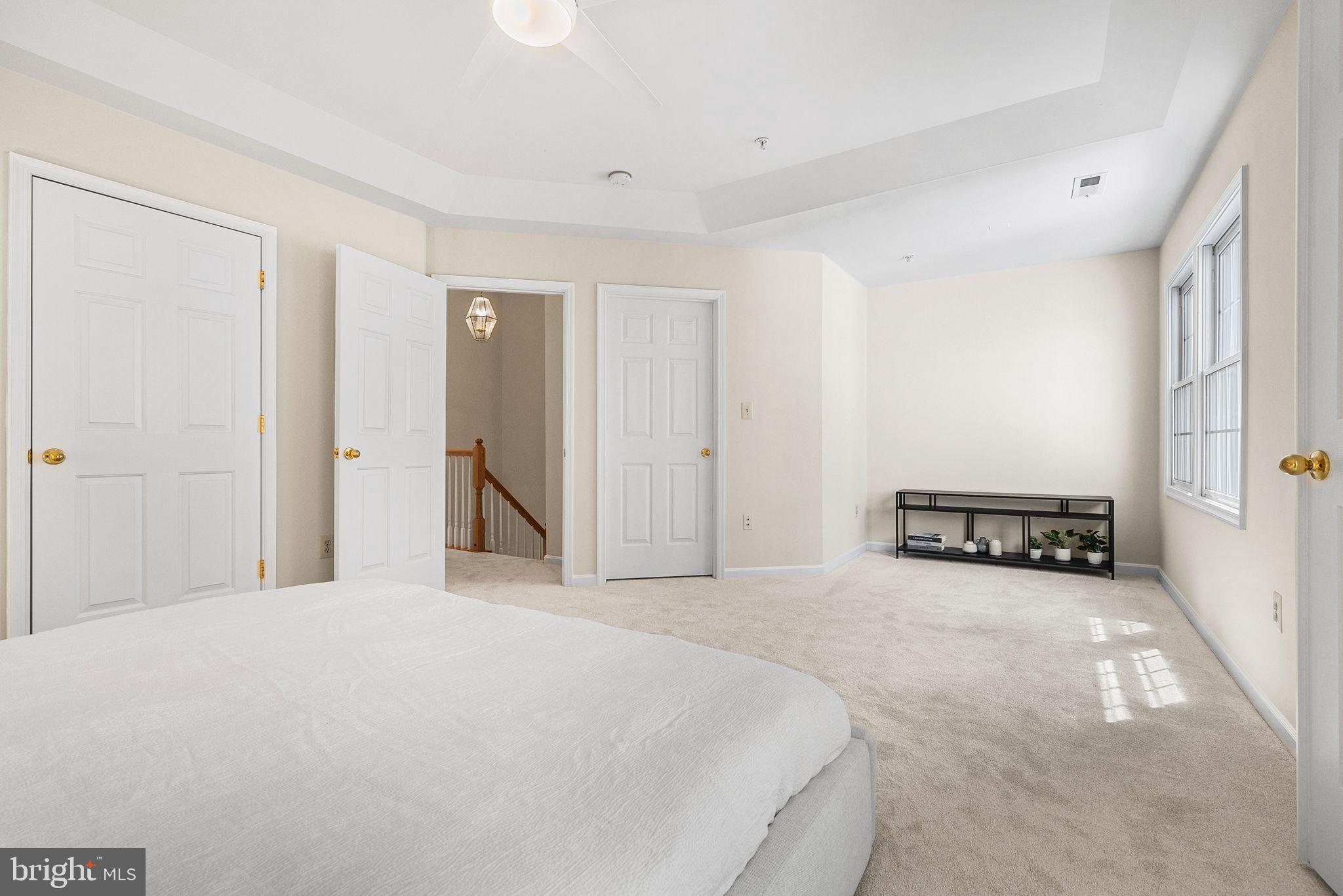 135 WOOTTON OAKS COURT