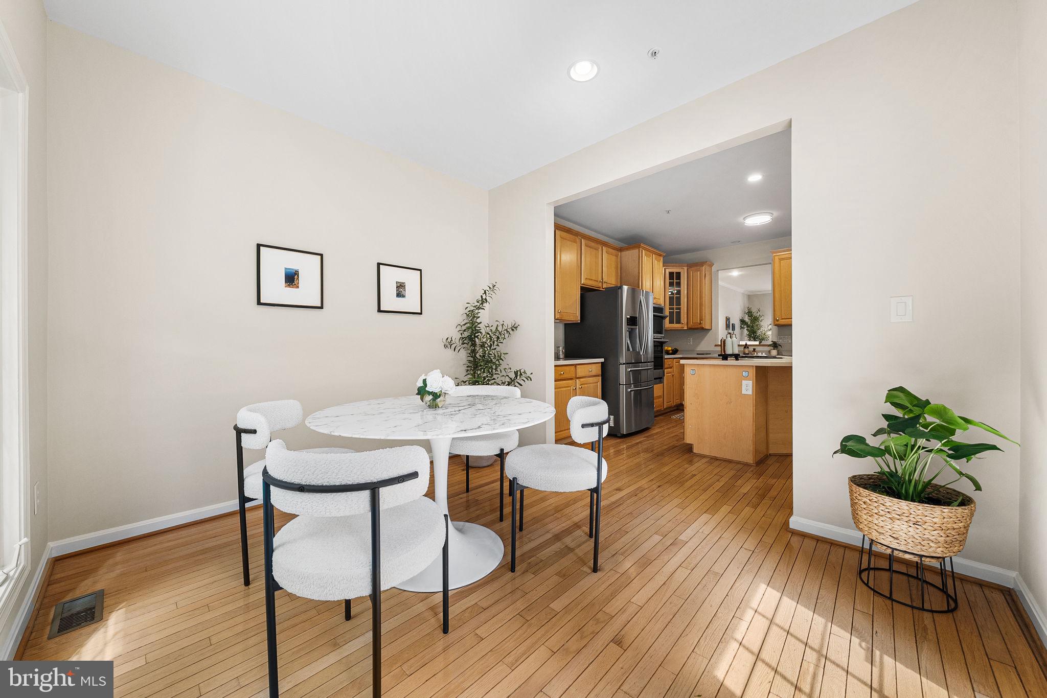135 WOOTTON OAKS COURT