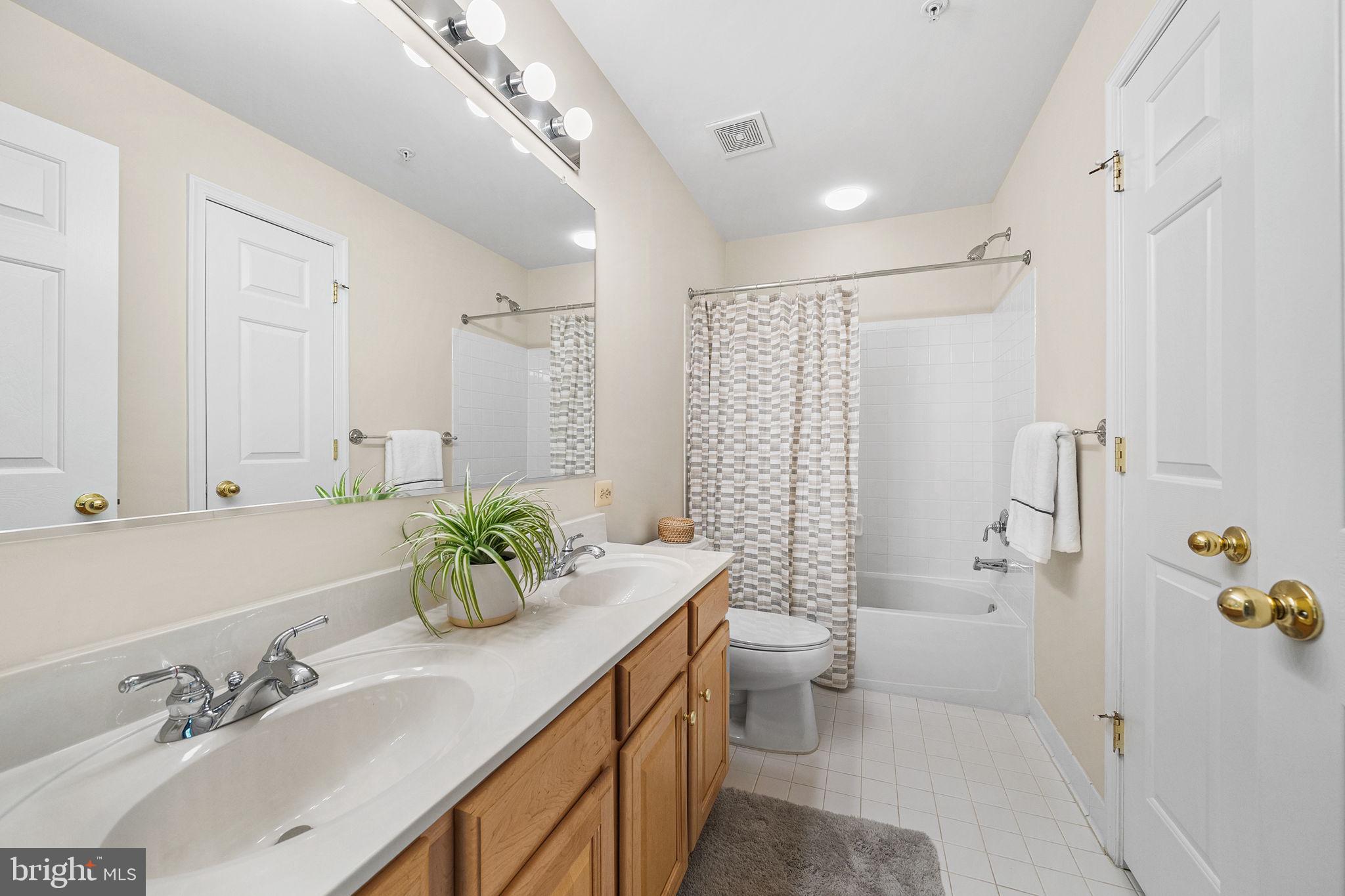 135 WOOTTON OAKS COURT