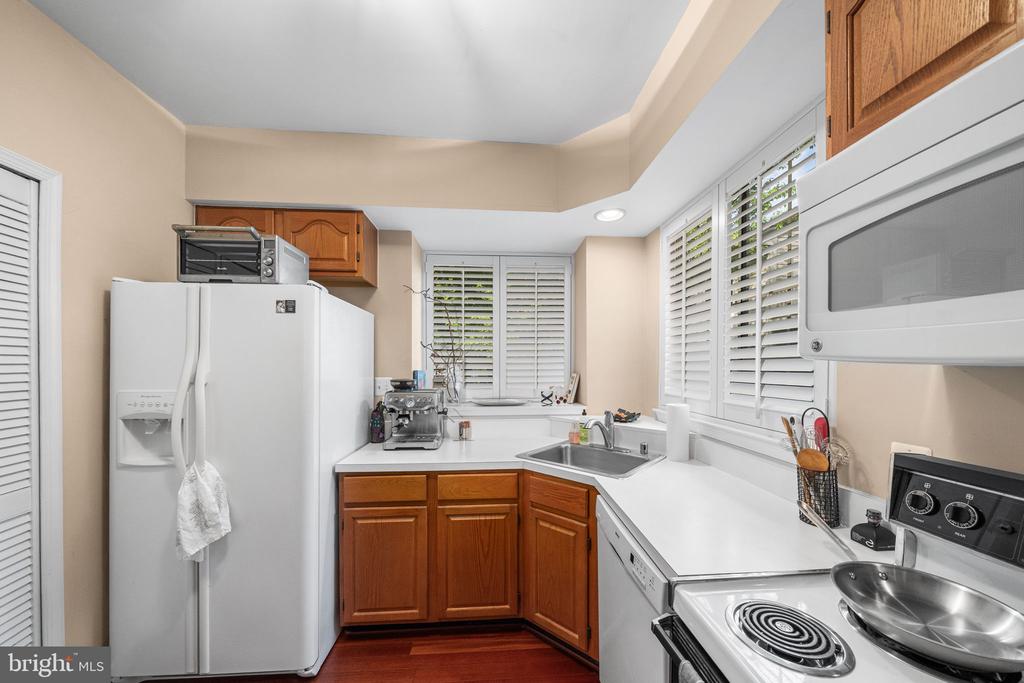 10800 ANTIGUA TERRACE 205